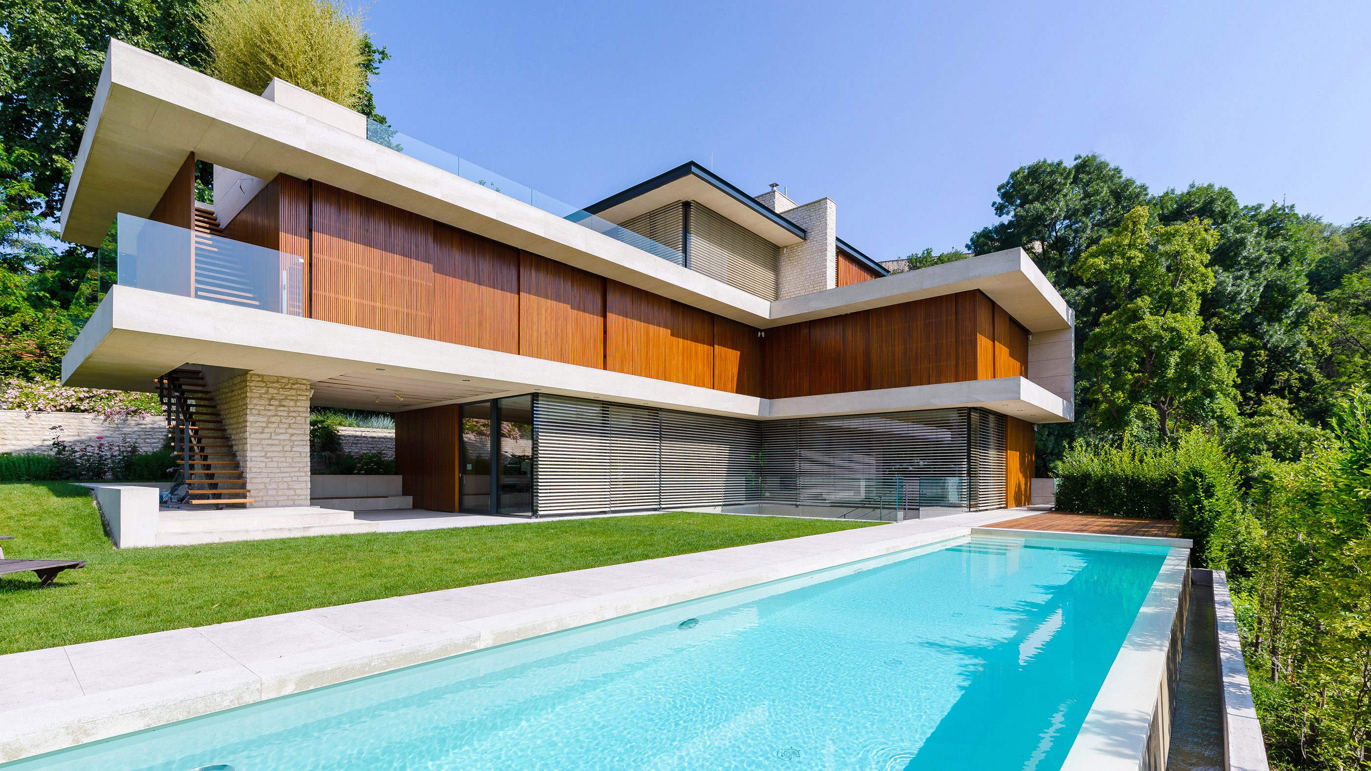 Modern villa shading by Krüllung-3