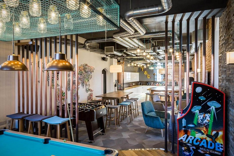 城堡中的梦幻办公室-25