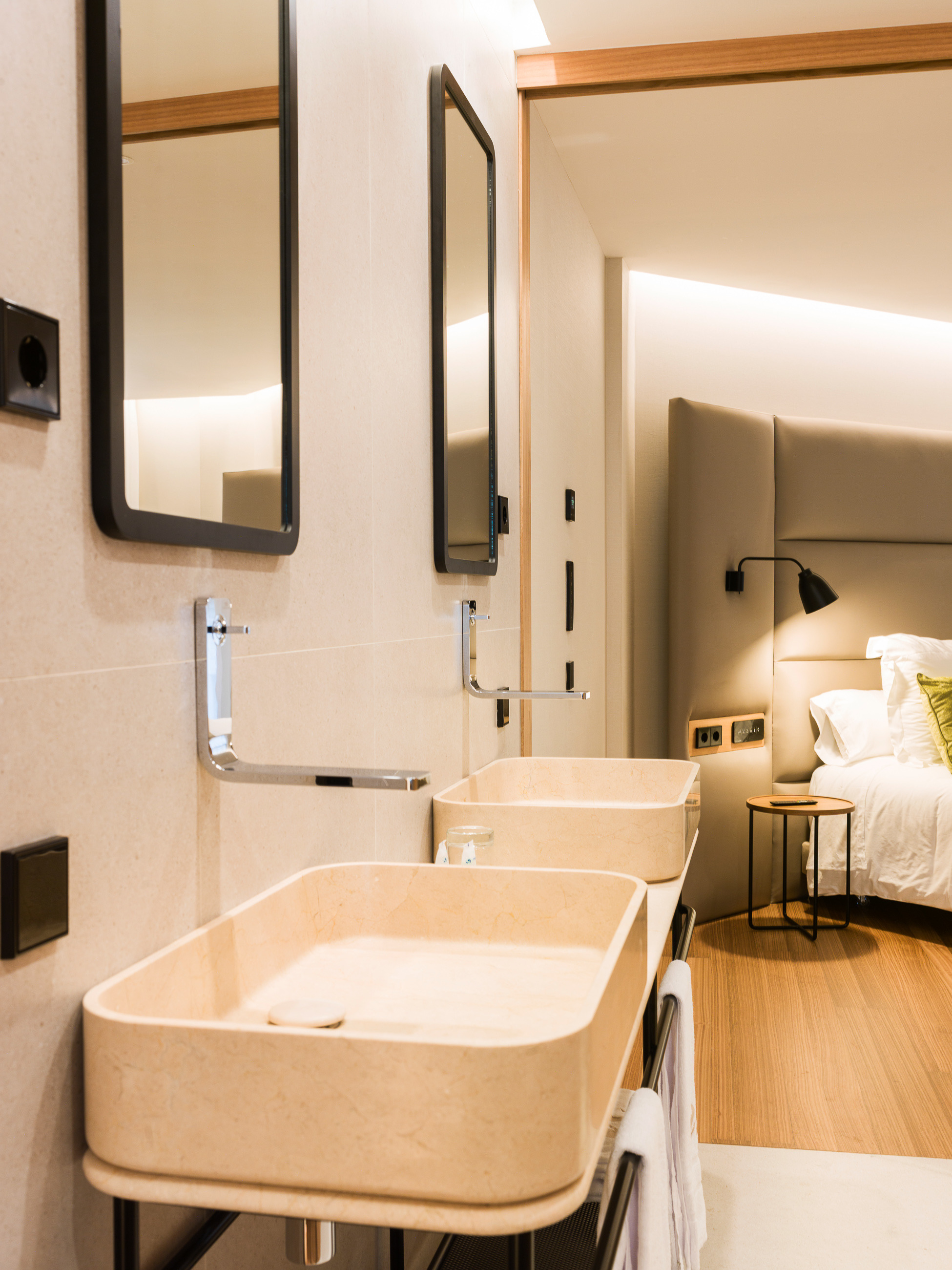 地中海风情融入四星级酒店设计-22