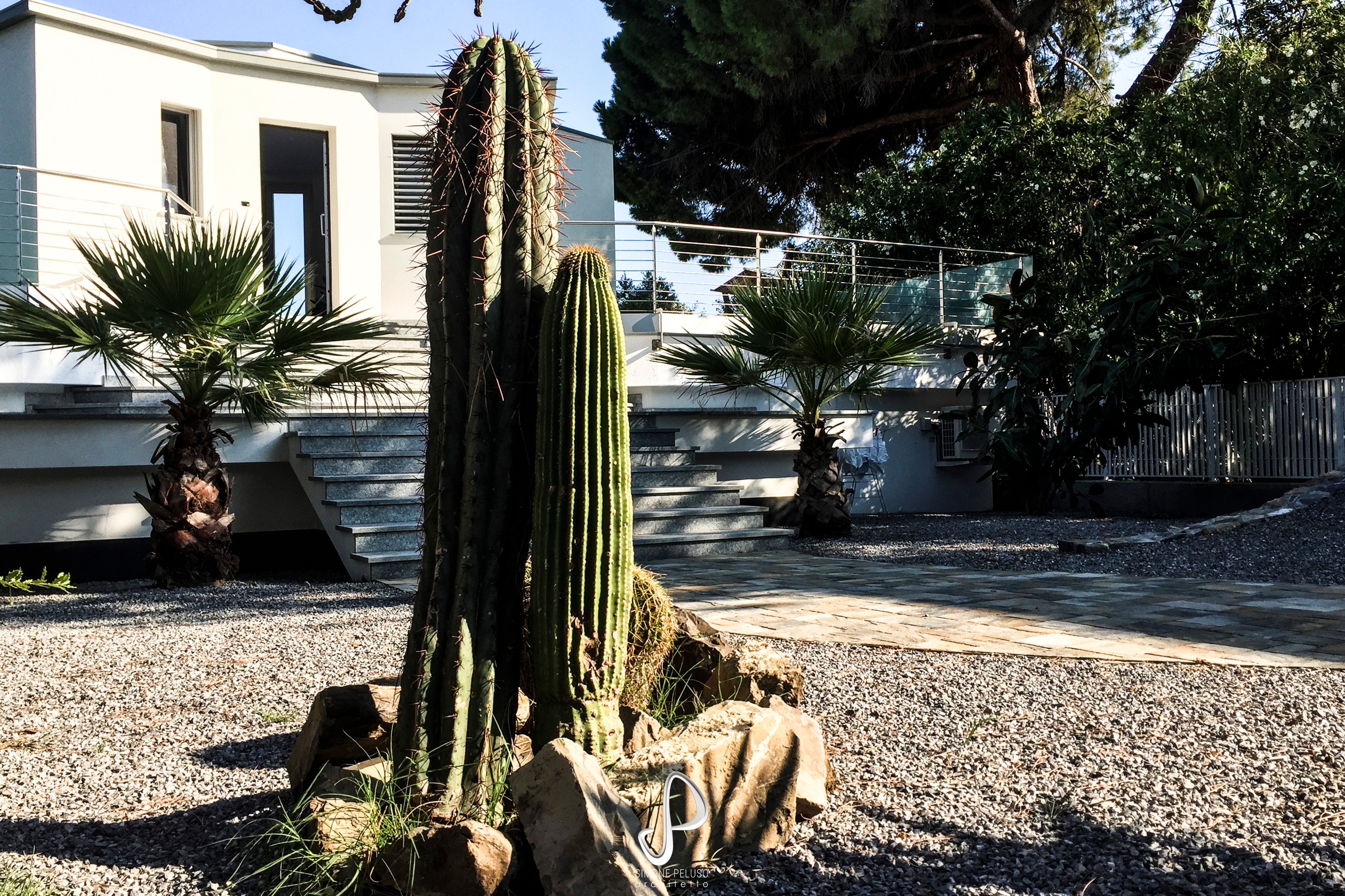 海滨 pagode 别墅 | 废墟中的新生-44