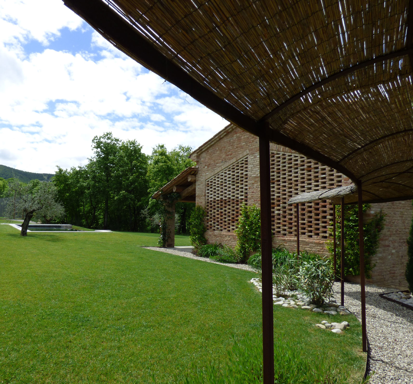 意大利乡村三层楼房改建-13