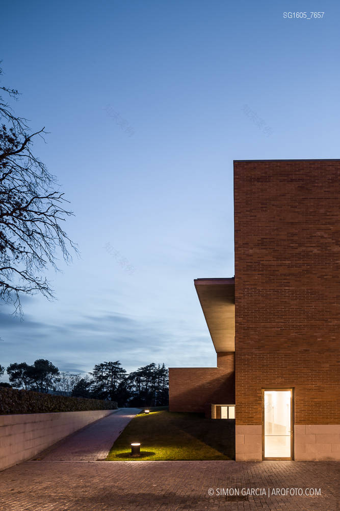 阿尔瓦罗·西扎的 Llinars 音乐厅-45