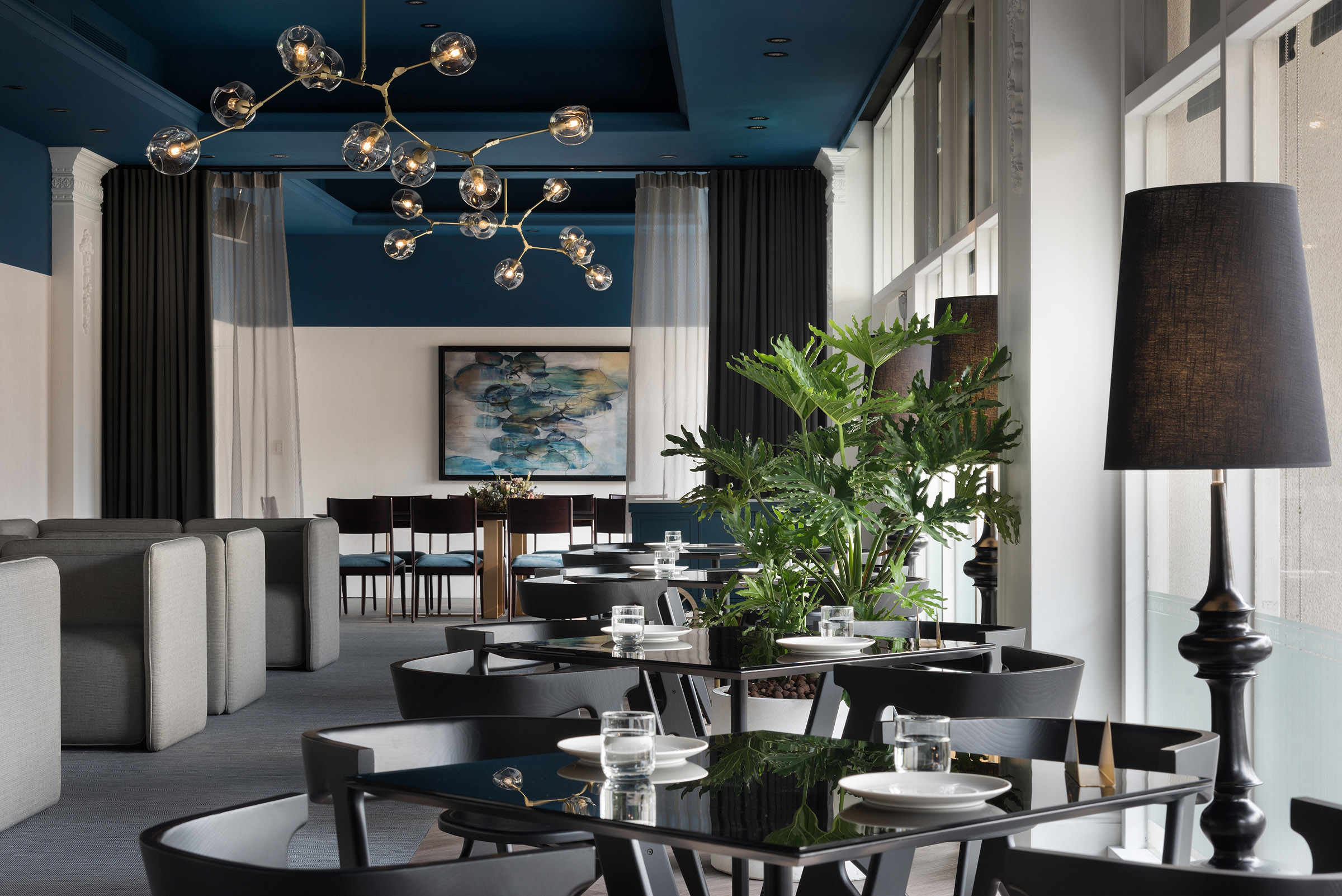 台北 Showtime 影院 Show Cafe' · 蓝色湖泊空间营造-1