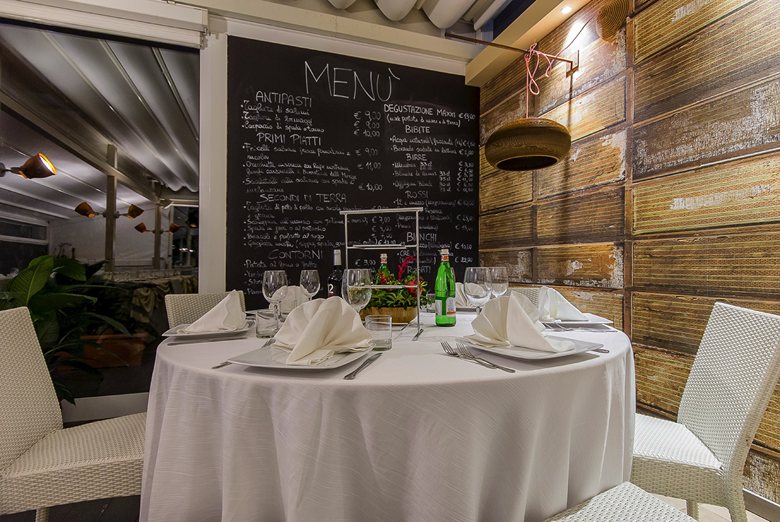 创意壁纸打造多元空间设计-177