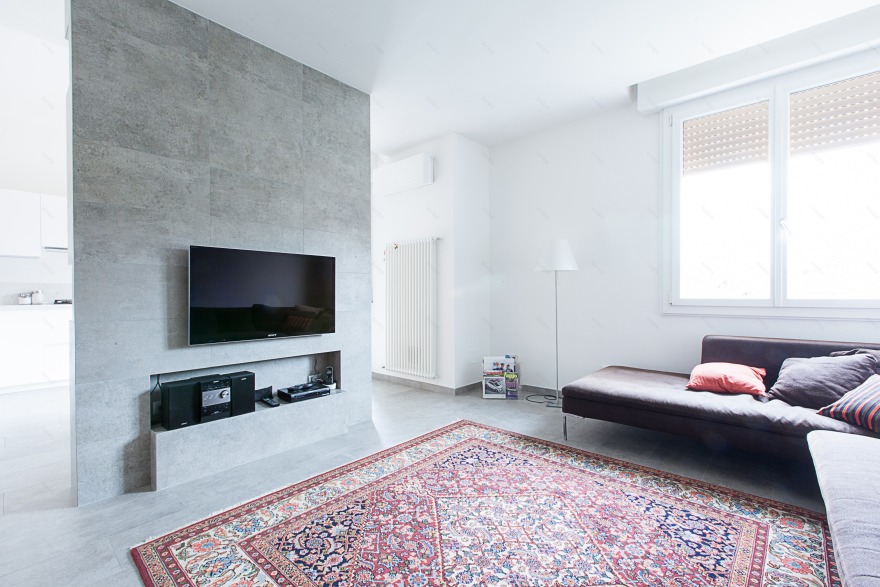 旧公寓翻新,打造现代家庭生活空间-0