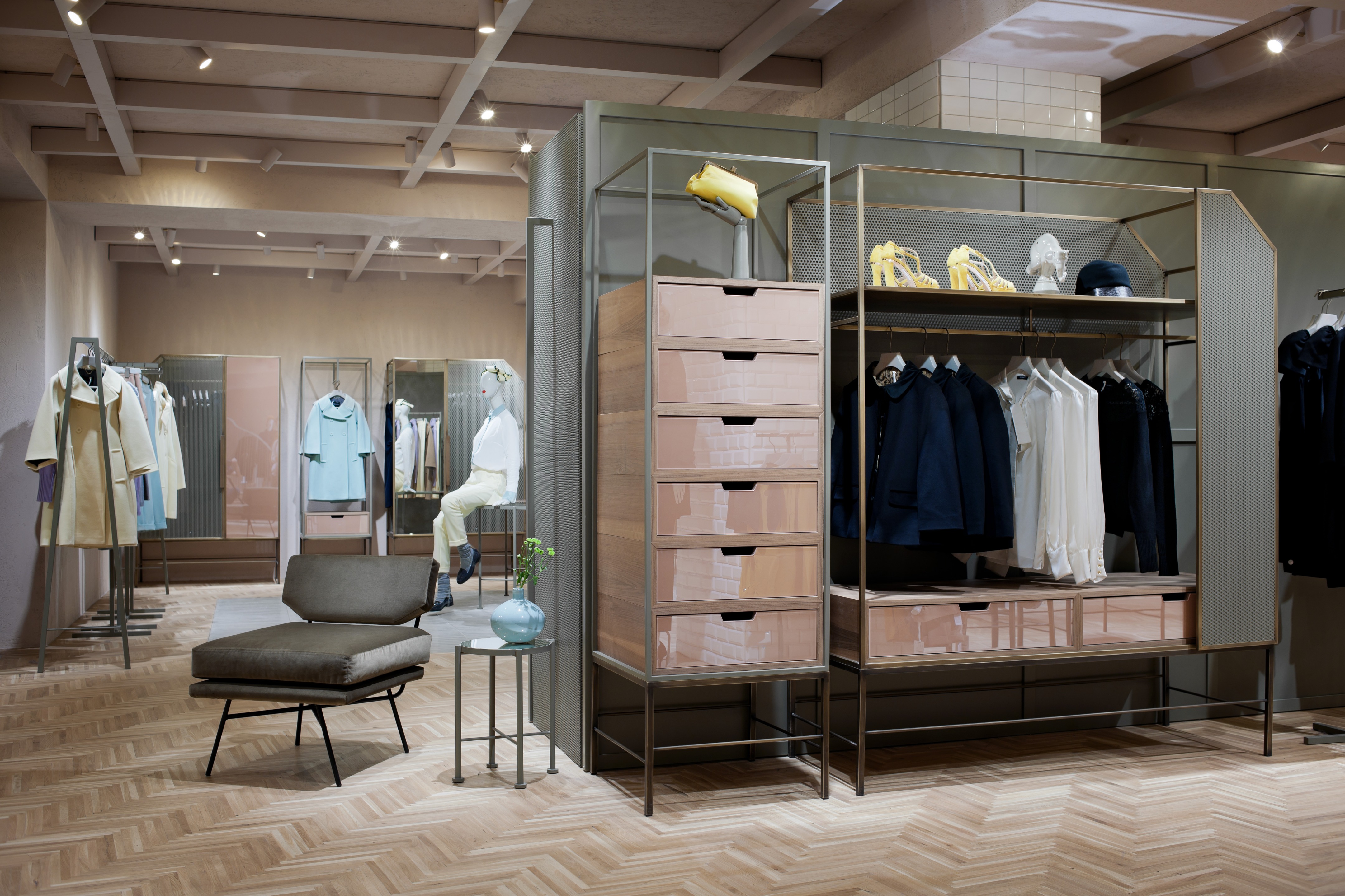 马克斯&蔻·米兰旗舰店-2