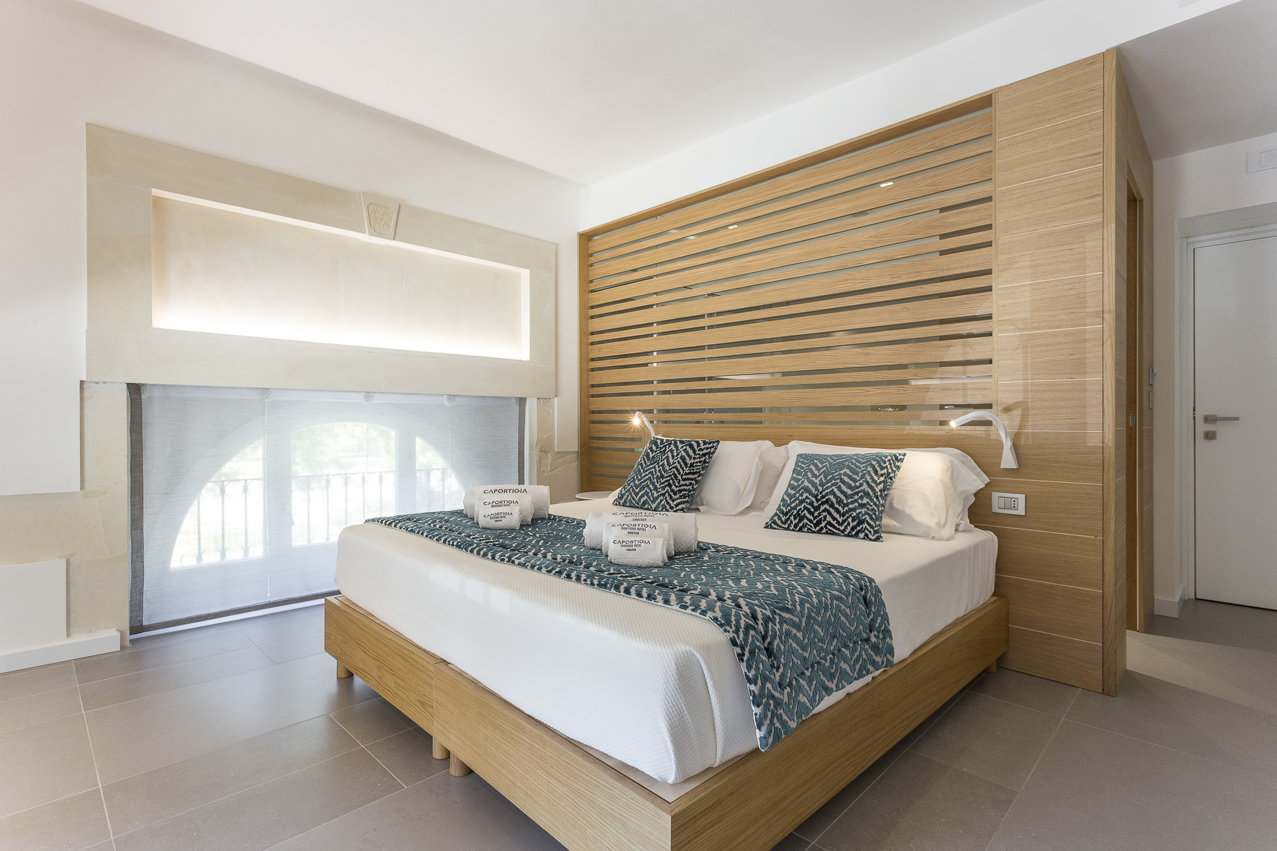 古城中的现代奢华——意大利 Caportigia Boutique Hotel 设计-24