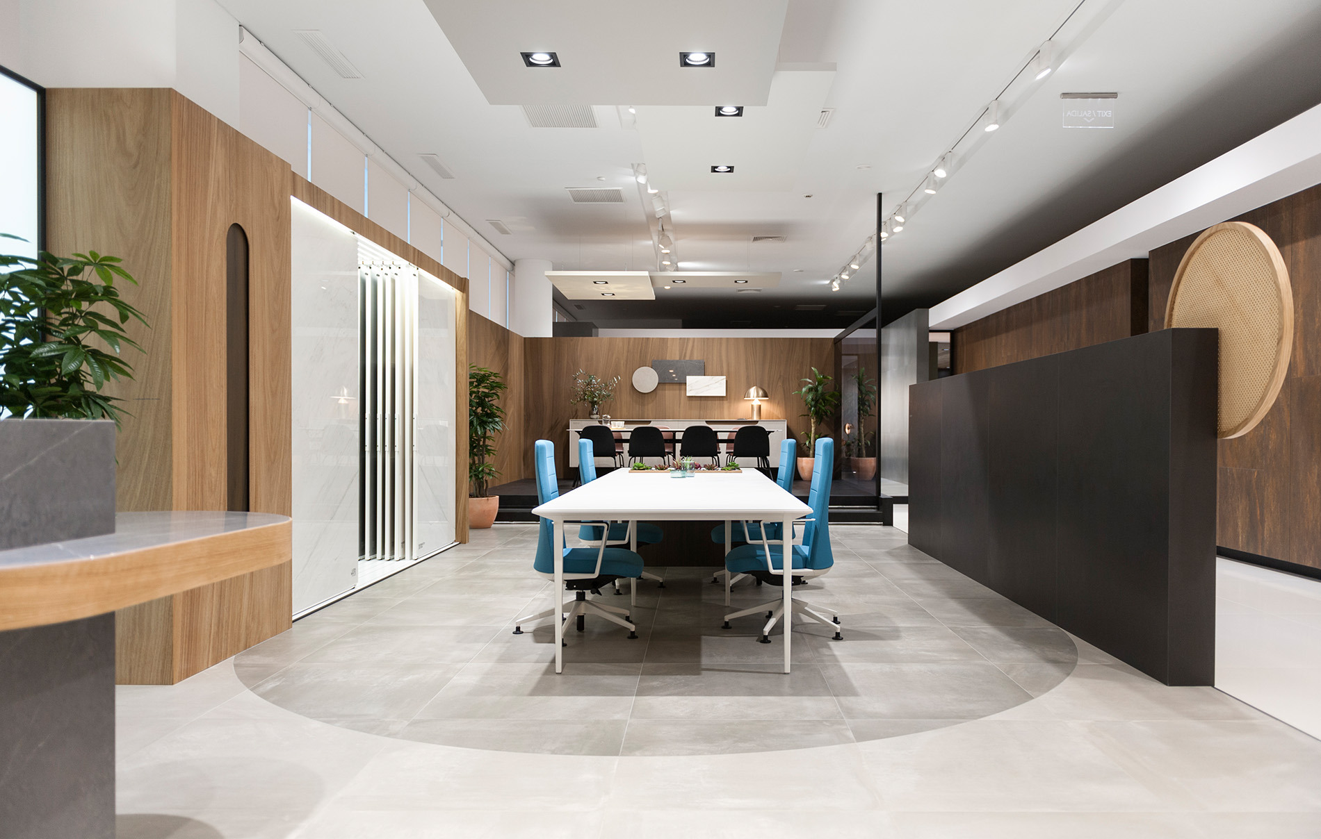 融合自然元素的 URBATEK 2018 展廳设计-11