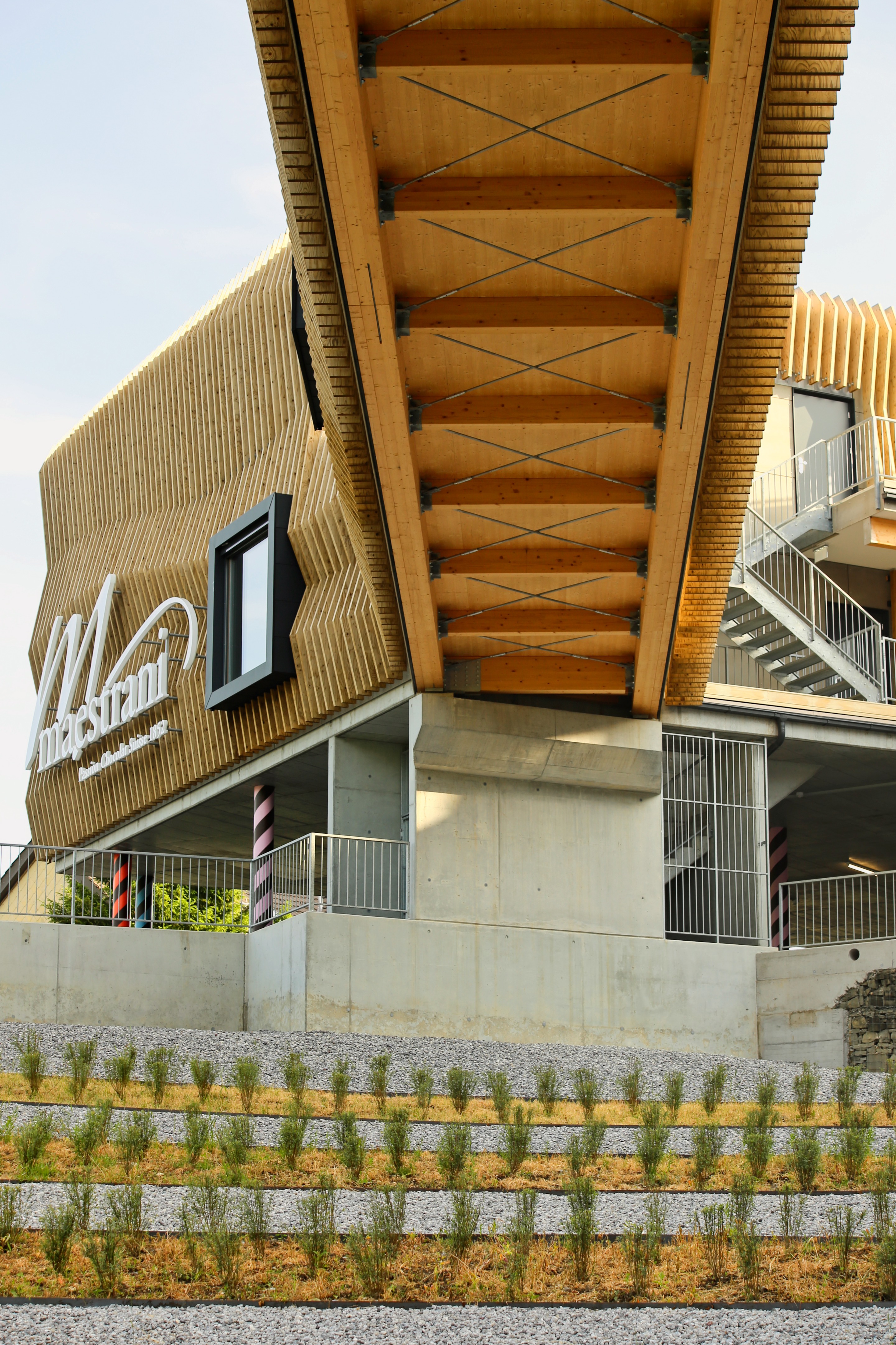 巧克力梦工厂 · 瑞士 Maestrani 巧克力总部室内设计-1