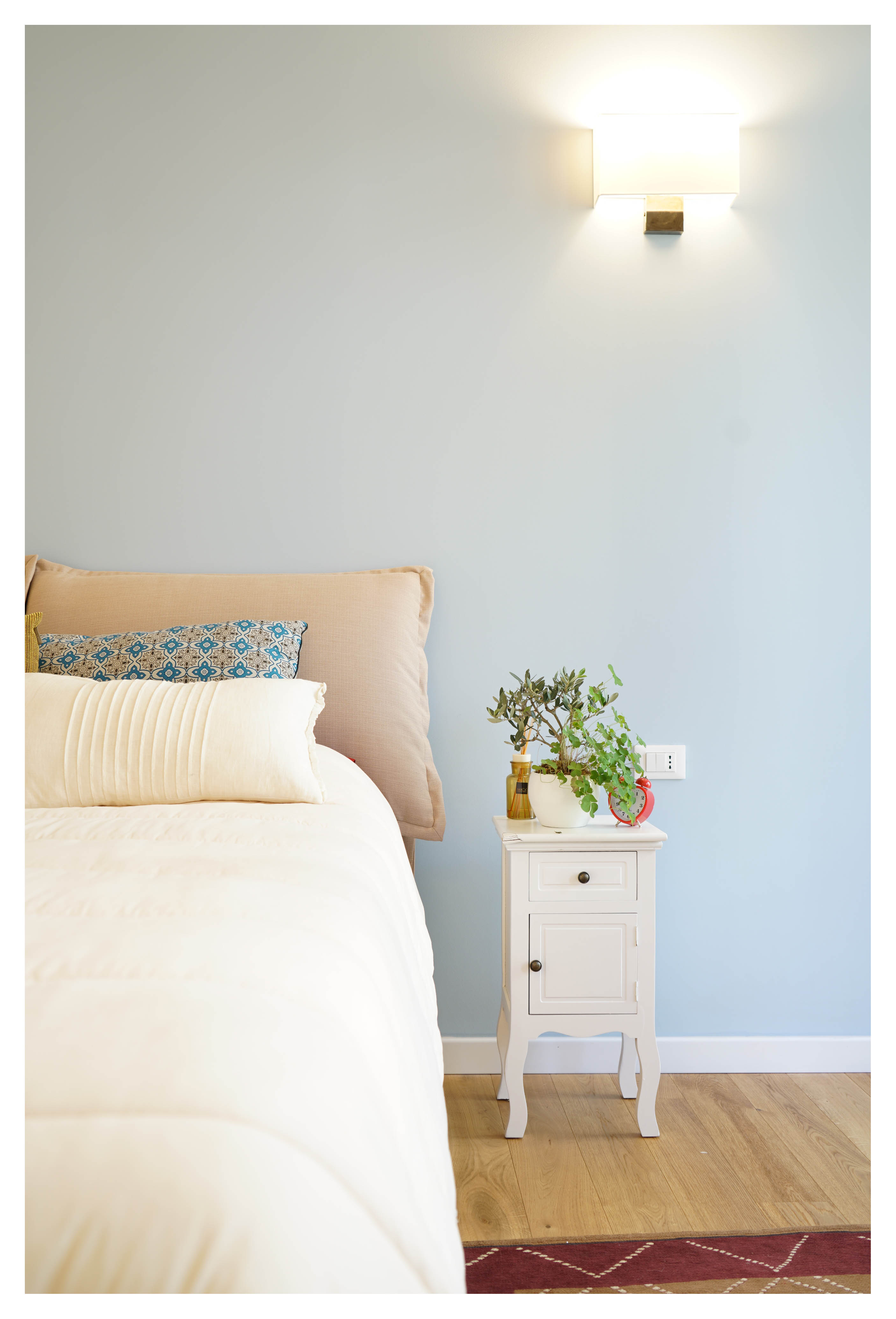 2018 年完成的温馨公寓设计-7