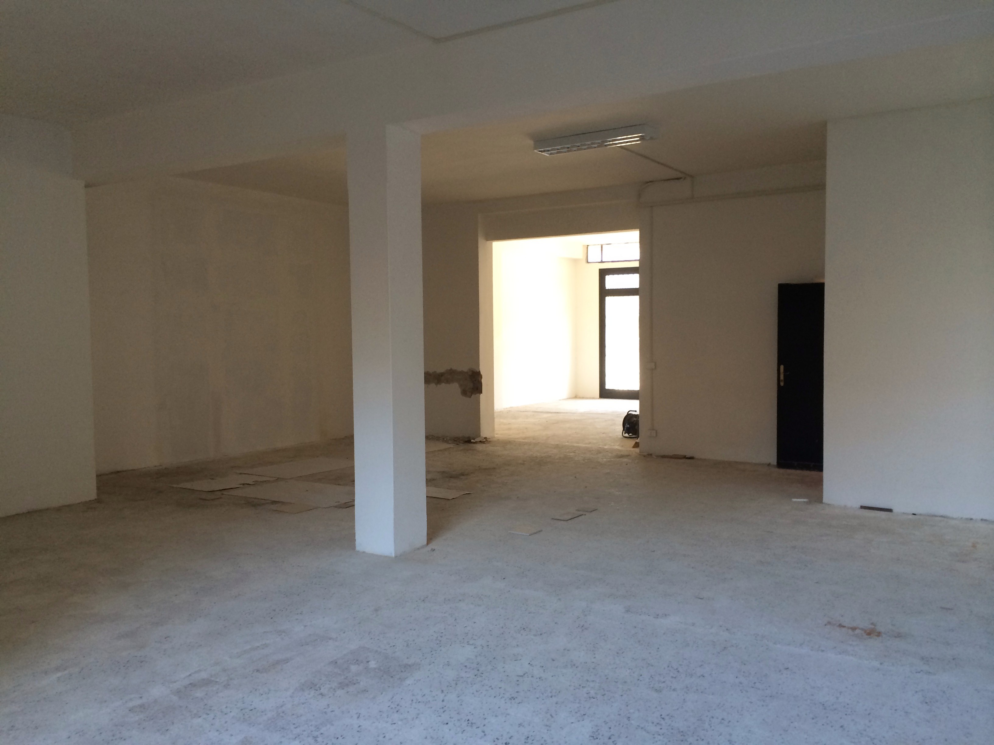 2015 年完成的意大利 Marina 店铺室内设计-3