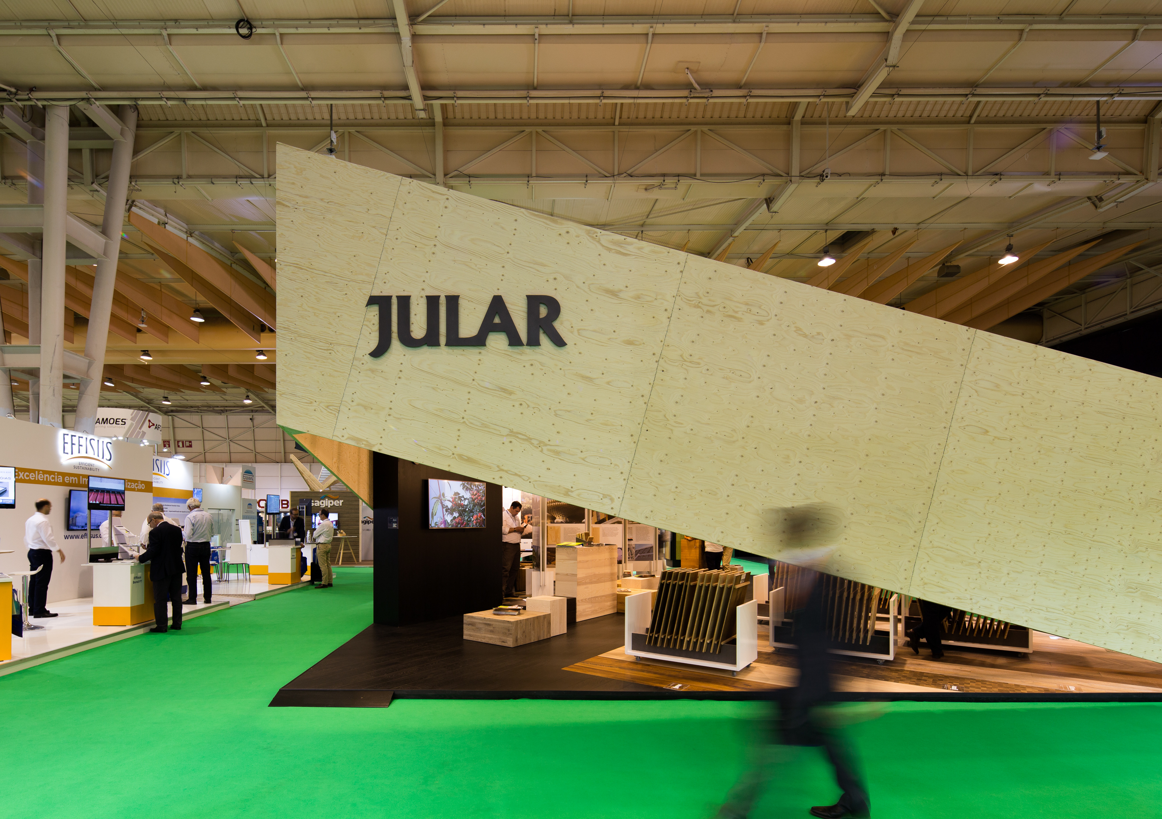 绿意模块化家园 · 里斯本 Tektonica 展台设计-1