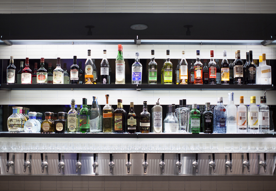 旧金山 Tap 415 餐厅——现代城市小吃店的设计魅力-14