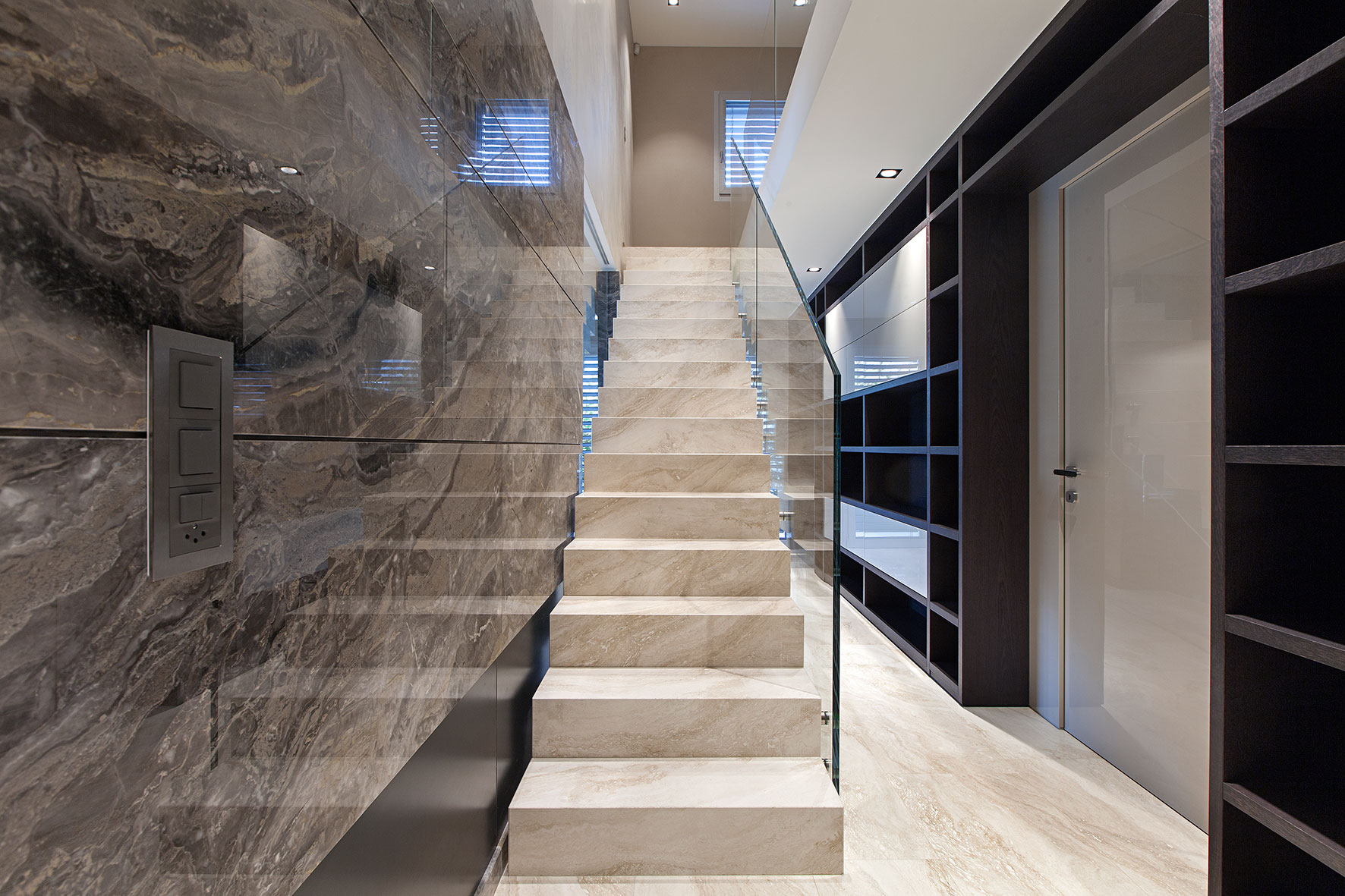 共筑异彩纷呈的日内瓦别墅设计-8