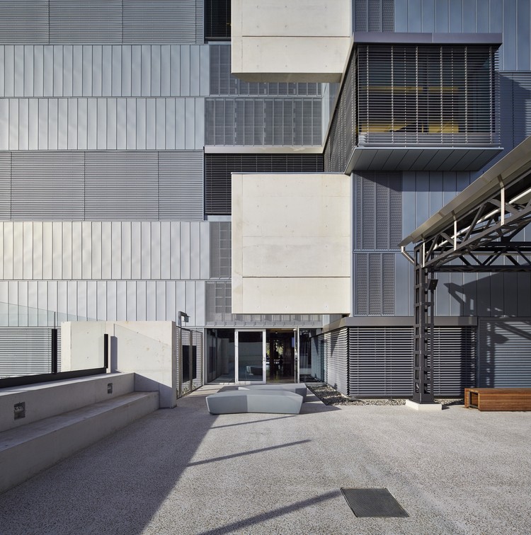 昆士兰科技大学创意产业区 | 打造活力互动空间-32