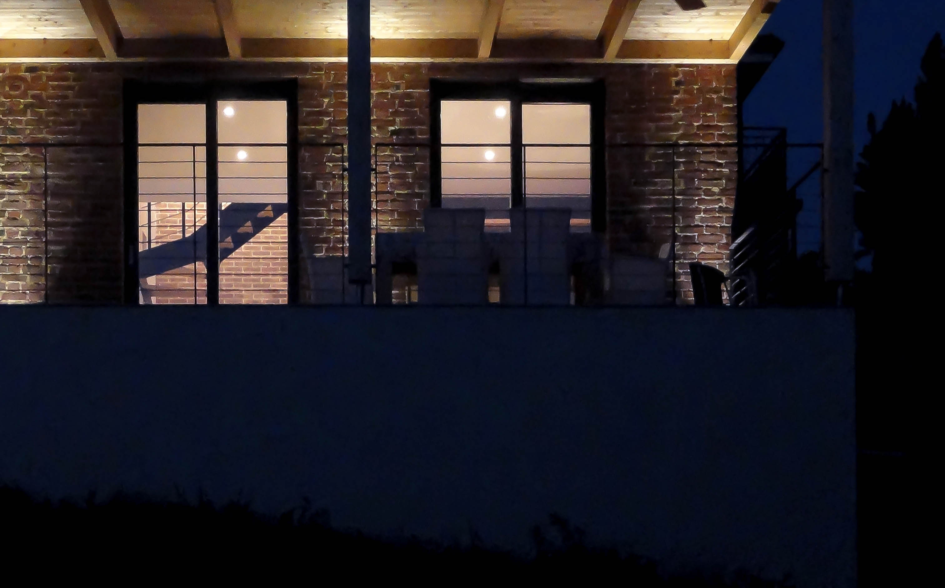 Monferrato 老谷仓变现代住宅，原生态与舒适的完美融合-12