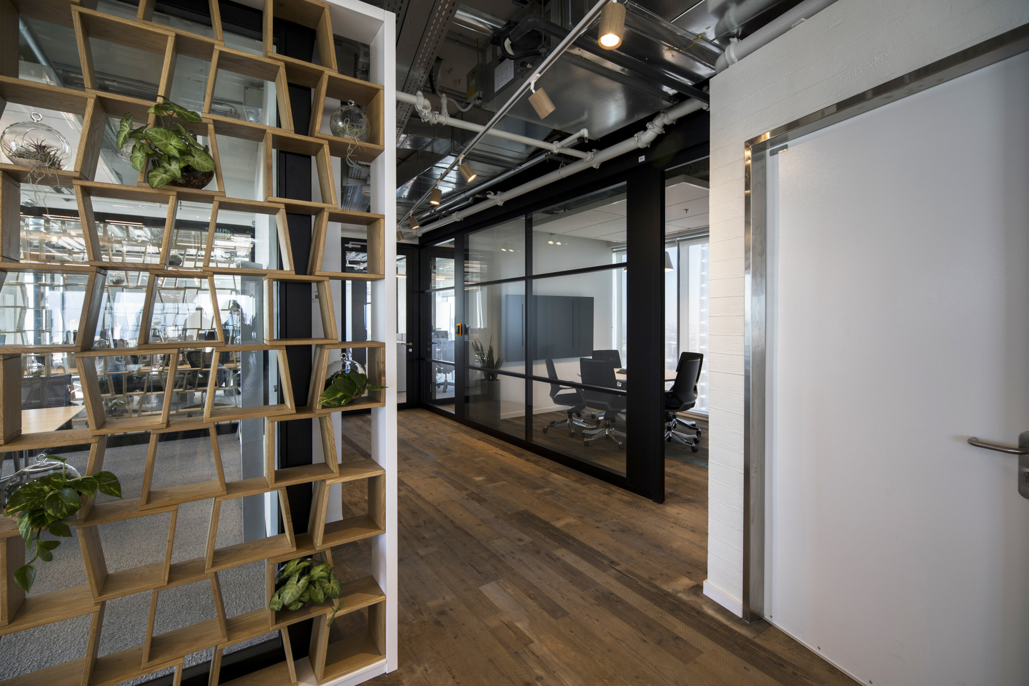 融合城市景观的 VISA 创新中心-9