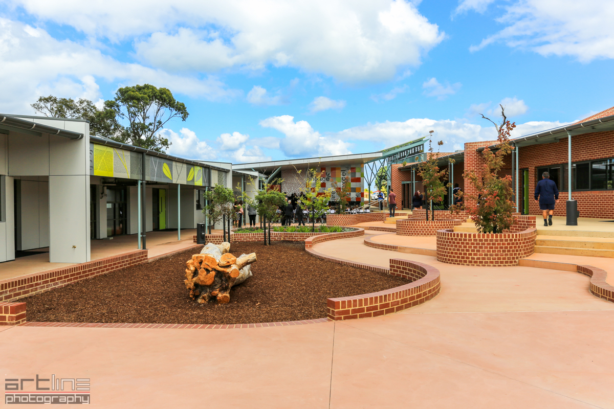 邓克雷格高中七年街区-4