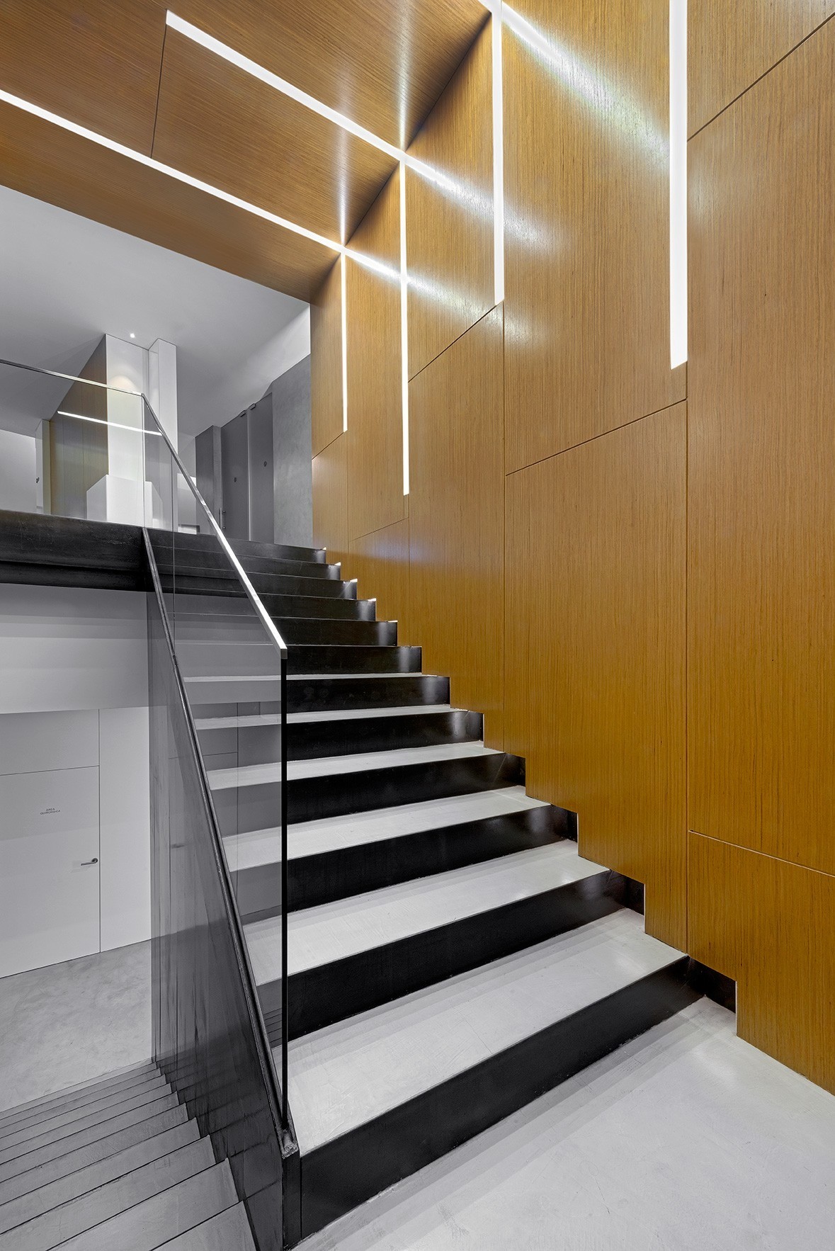 古宅新生 | 眼科诊所的室内设计之旅-1