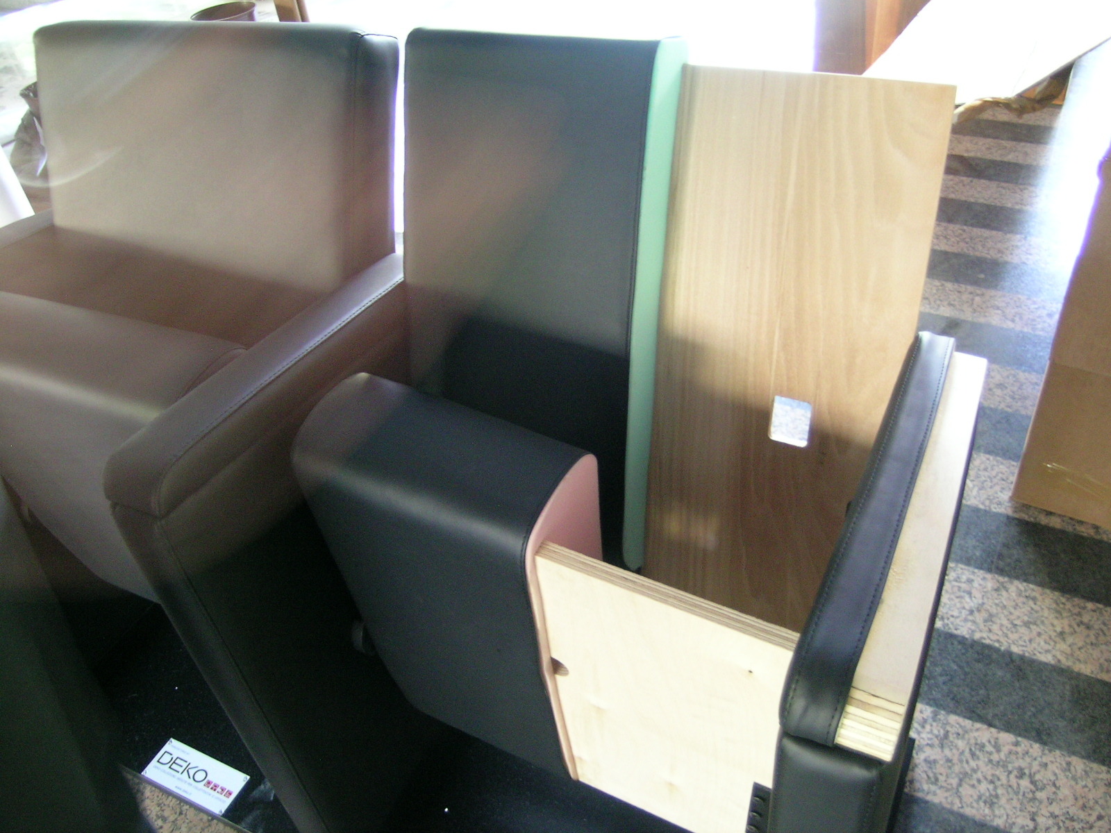 黑金剧院 | 拉文纳商业大厦室内设计-48