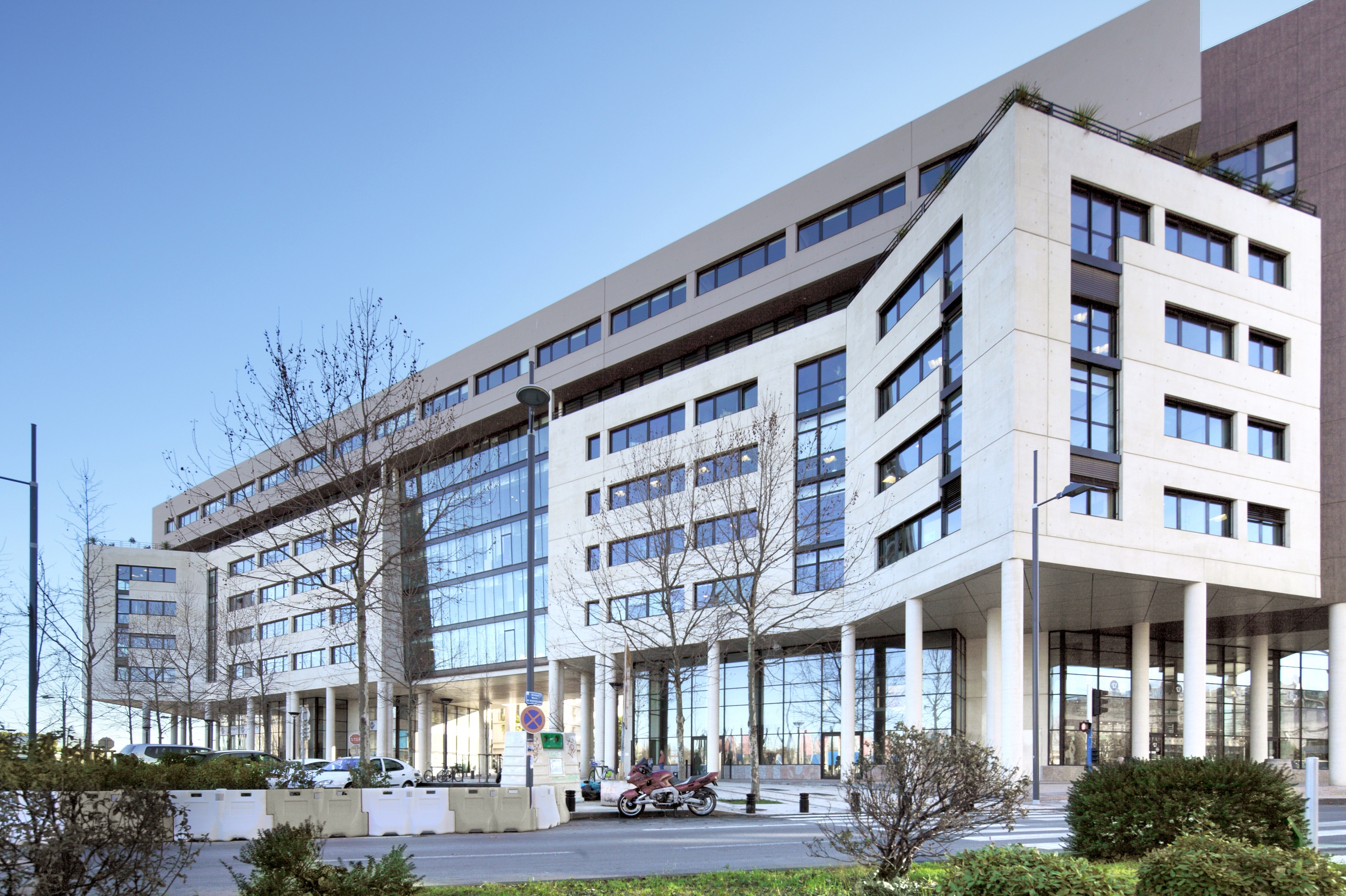 Arche Jacques Cœur 建筑综合体-1