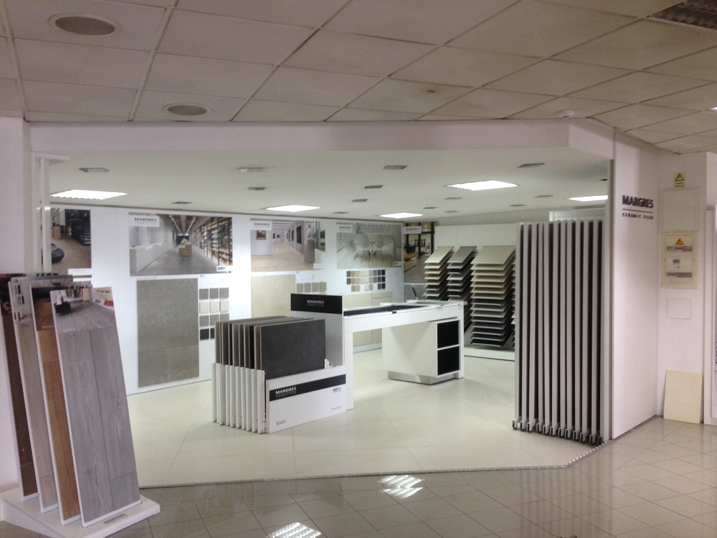 Panaria Portugal spaces in showrrom`s clients.-6