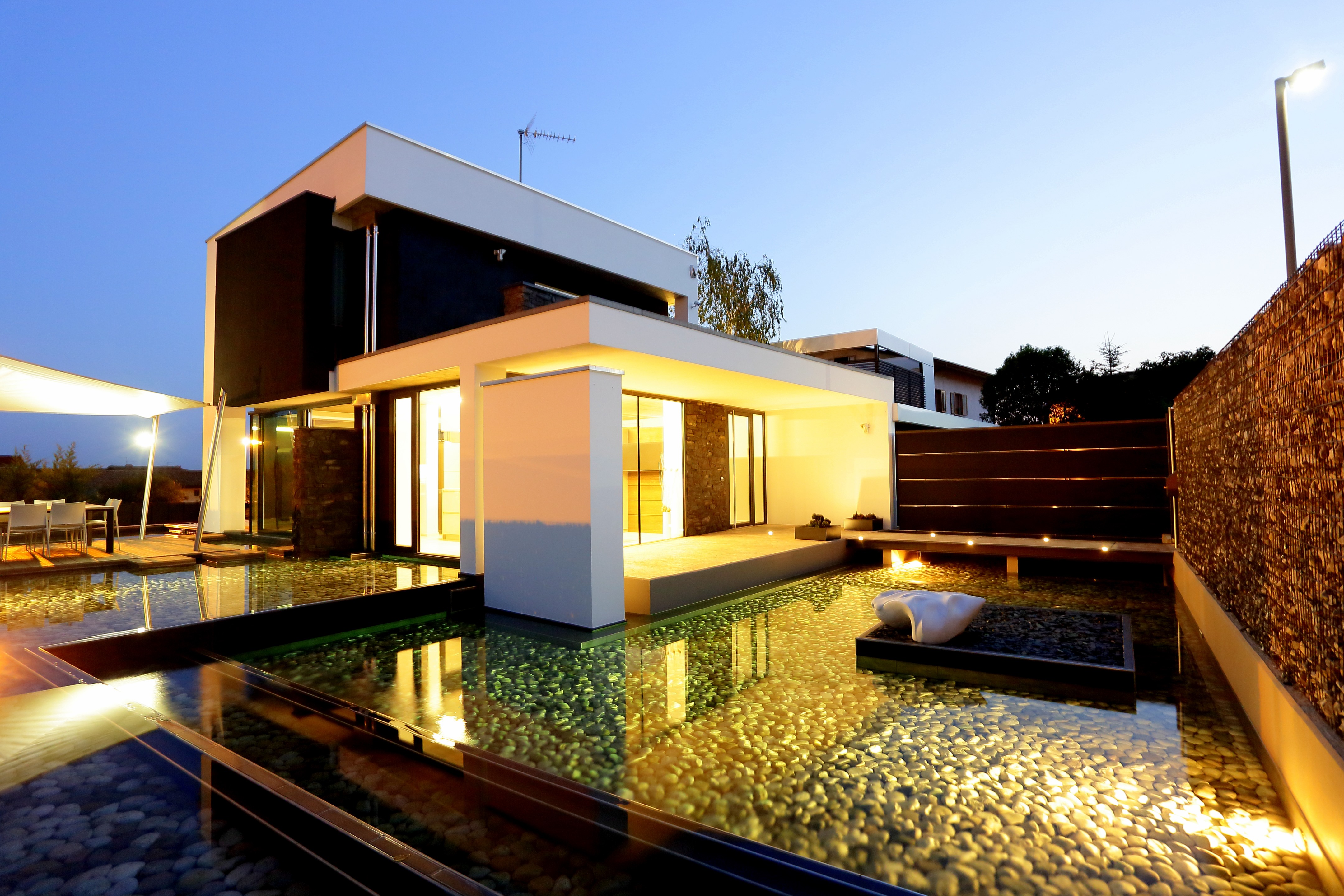 光影交织的"Villa di Luce e Riflessi"-0