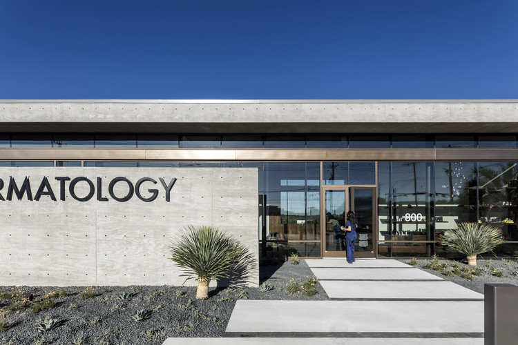 德州西 lake 皮肤病学大理石瀑布诊所——温馨舒适的医疗环境-2