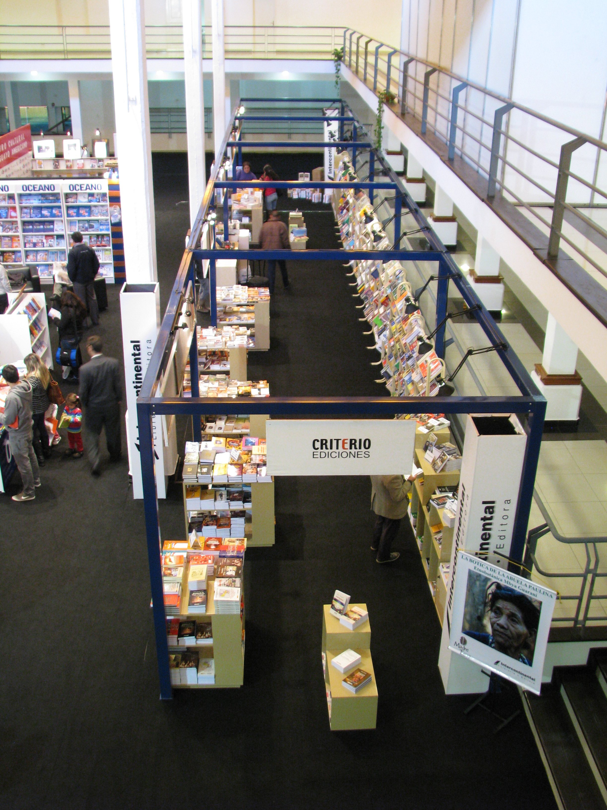 2013 年阿森松图书展-16