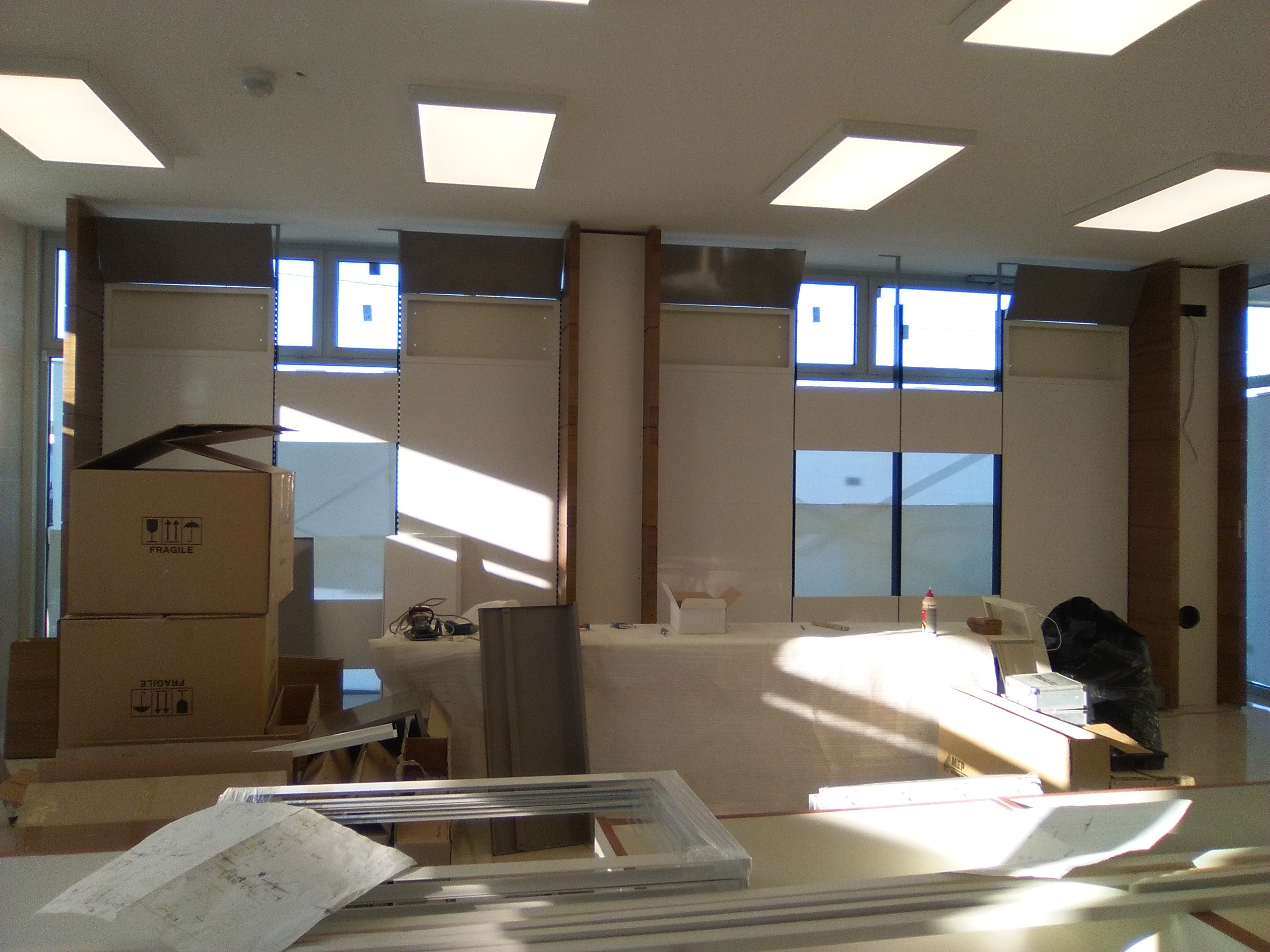 2016 年完成的 Olimpica 药店室内设计-6