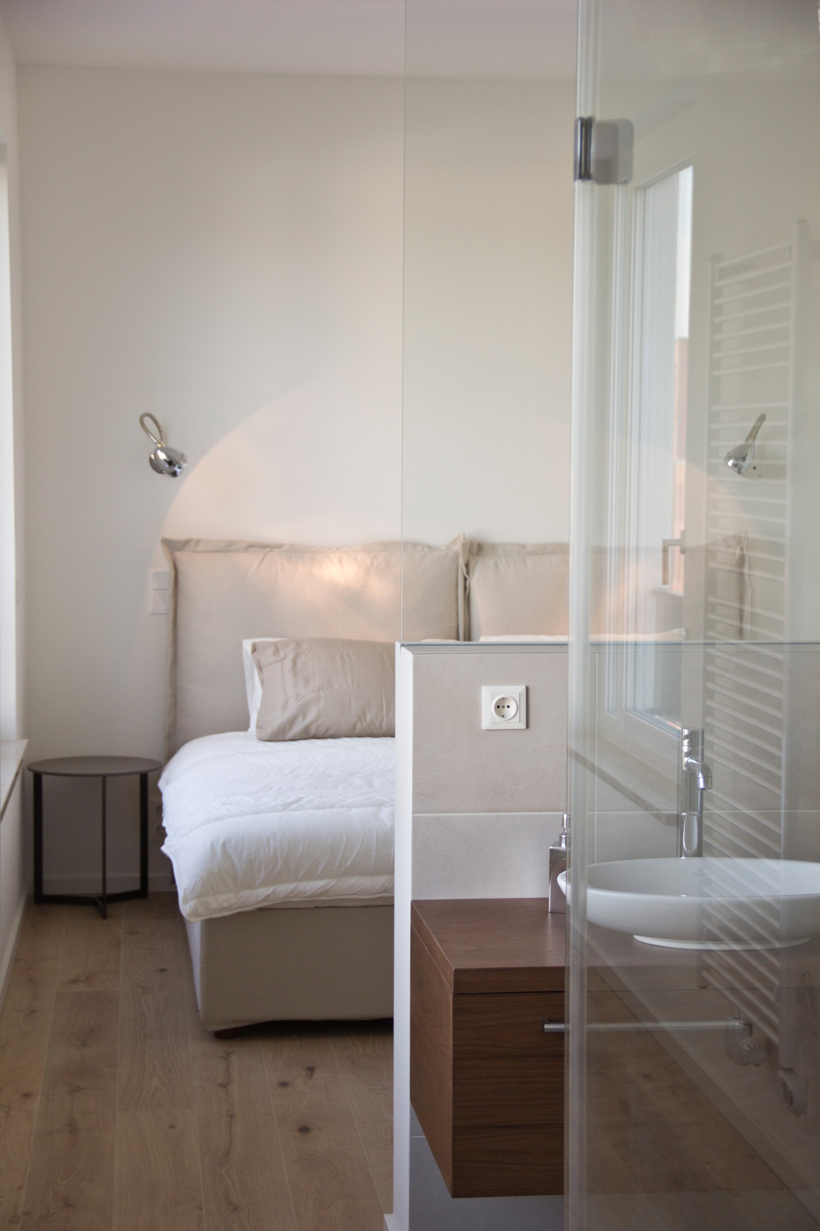 柏林中心顶层公寓的现代意式设计-14