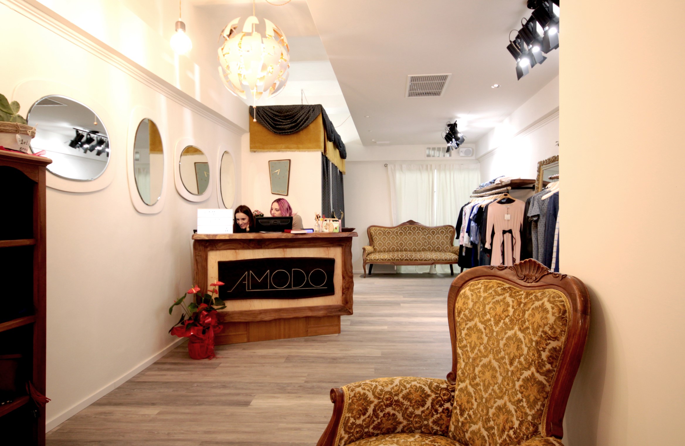 AMODO 时尚服装店 | 2017 年室内设计佳作-3