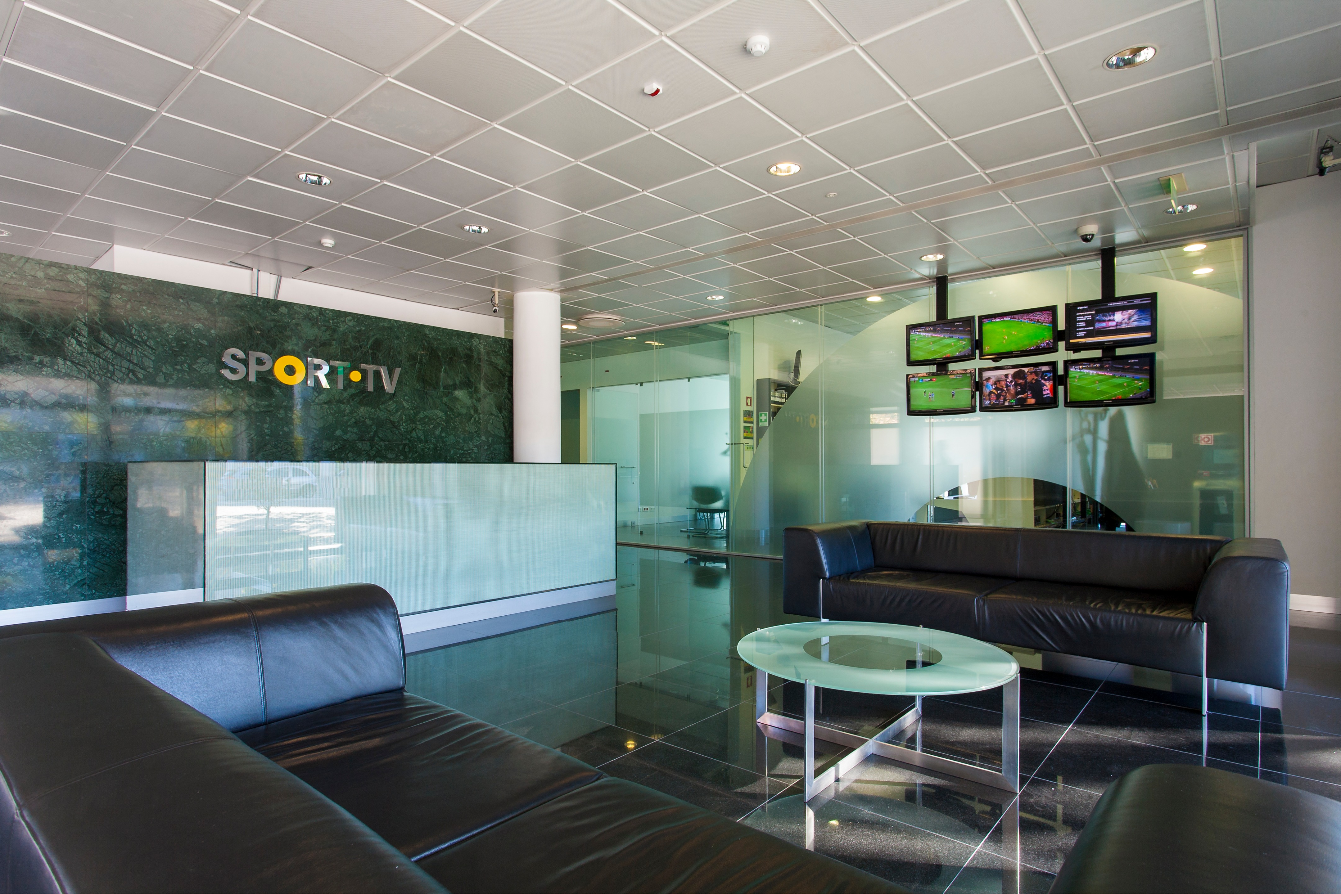 创新科技风，Sport TV 葡萄牙总部室内设计-24