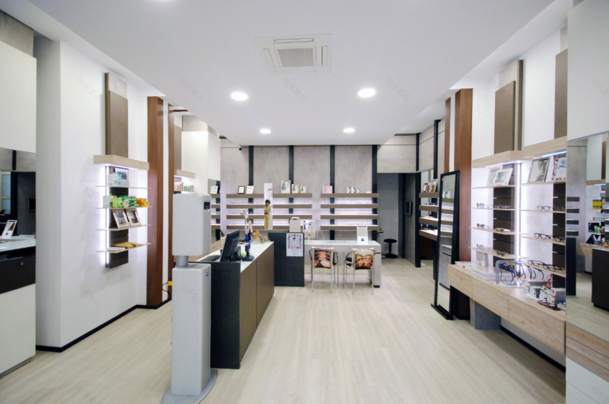 Ottica Zanini 眼镜店-11