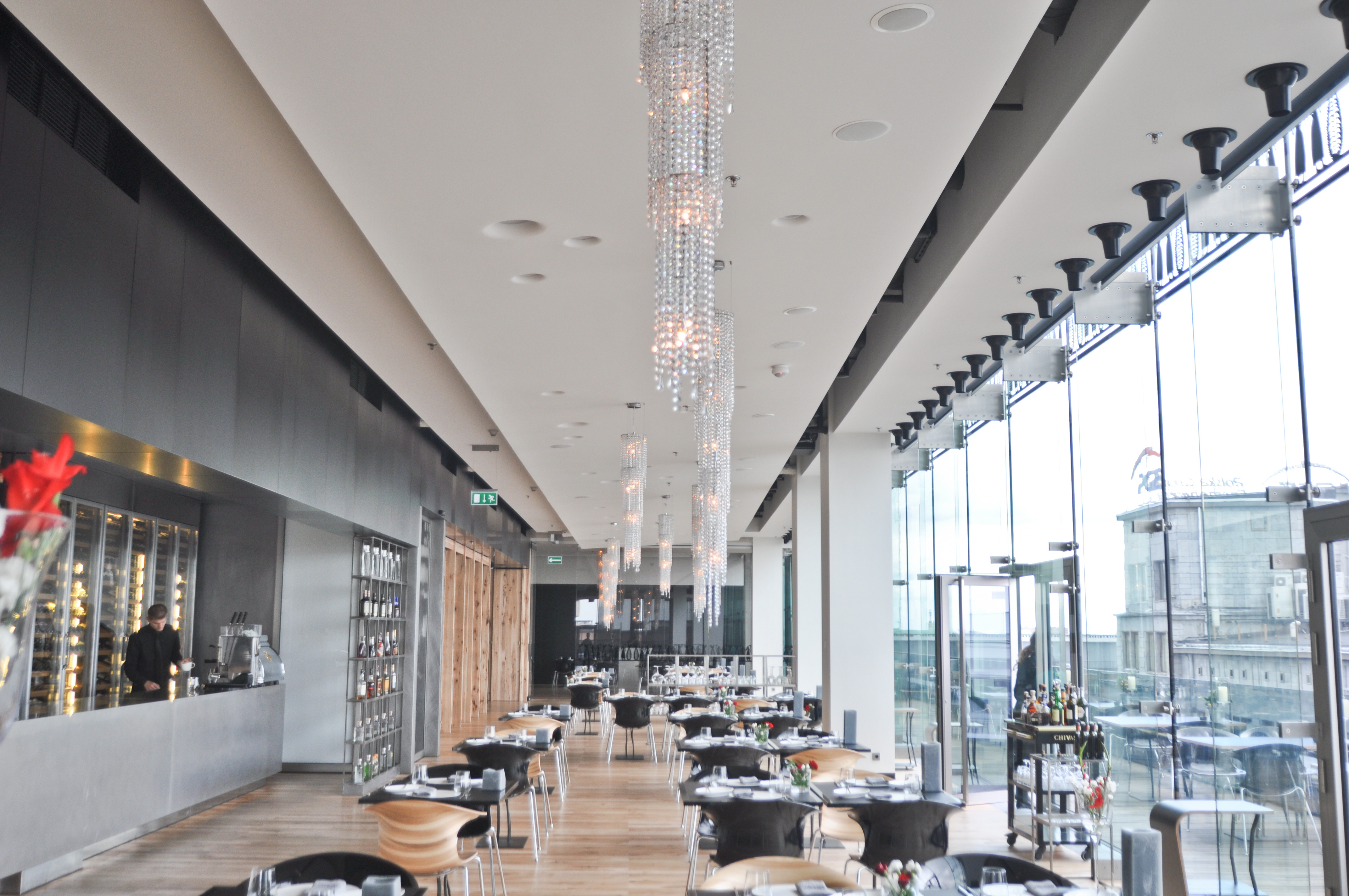 Wolf Bracka 餐厅的 Manooi Fjord 水晶吊灯-19