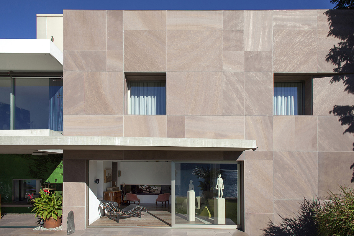 意大利马焦雷湖畔的翻新单家庭住宅-7