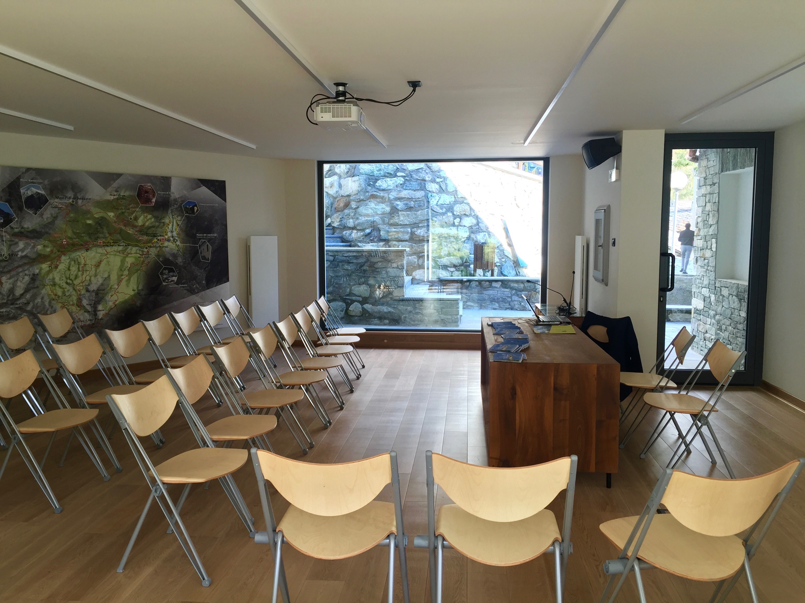 意大利 Mont Avic 游客中心-10