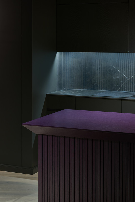 黑灰空间的对角线魅力-15