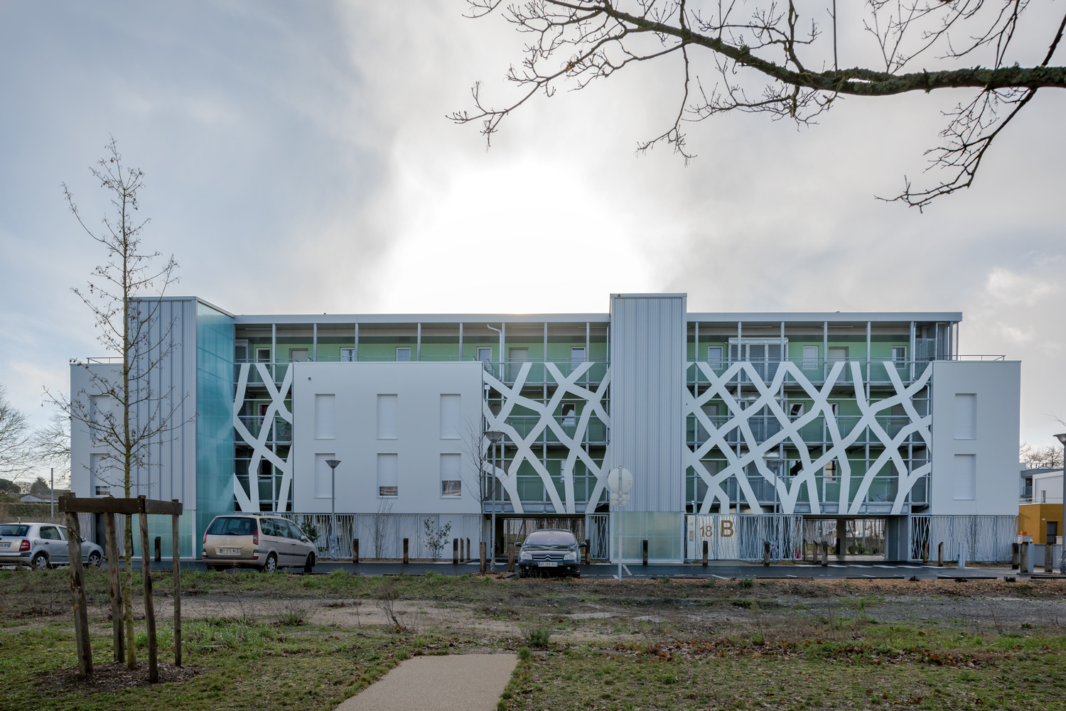 2018 年完工的 Les Erables 公寓设计展现独特魅力-5