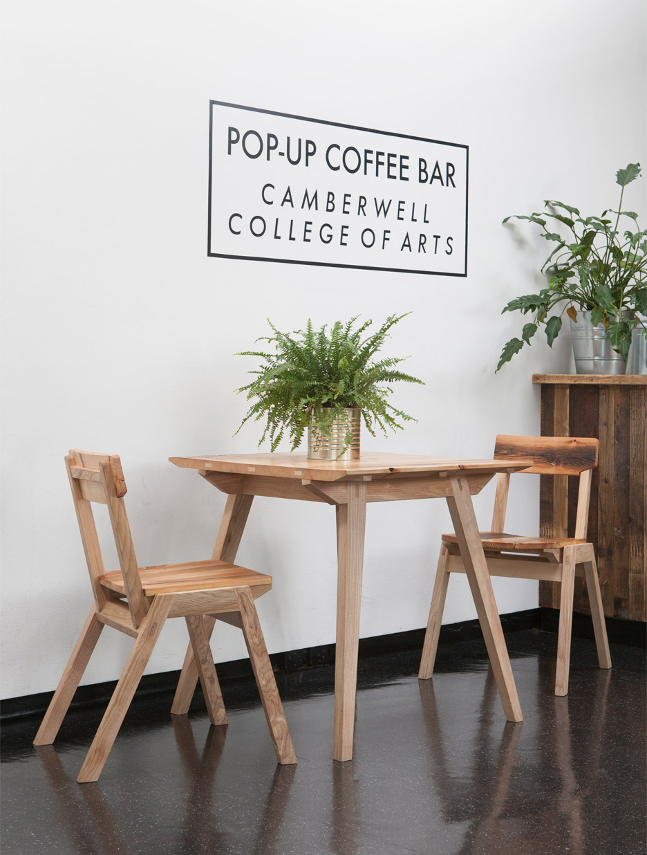 伦敦艺术学院弹出式咖啡厅 家具设计展现独特美学-2