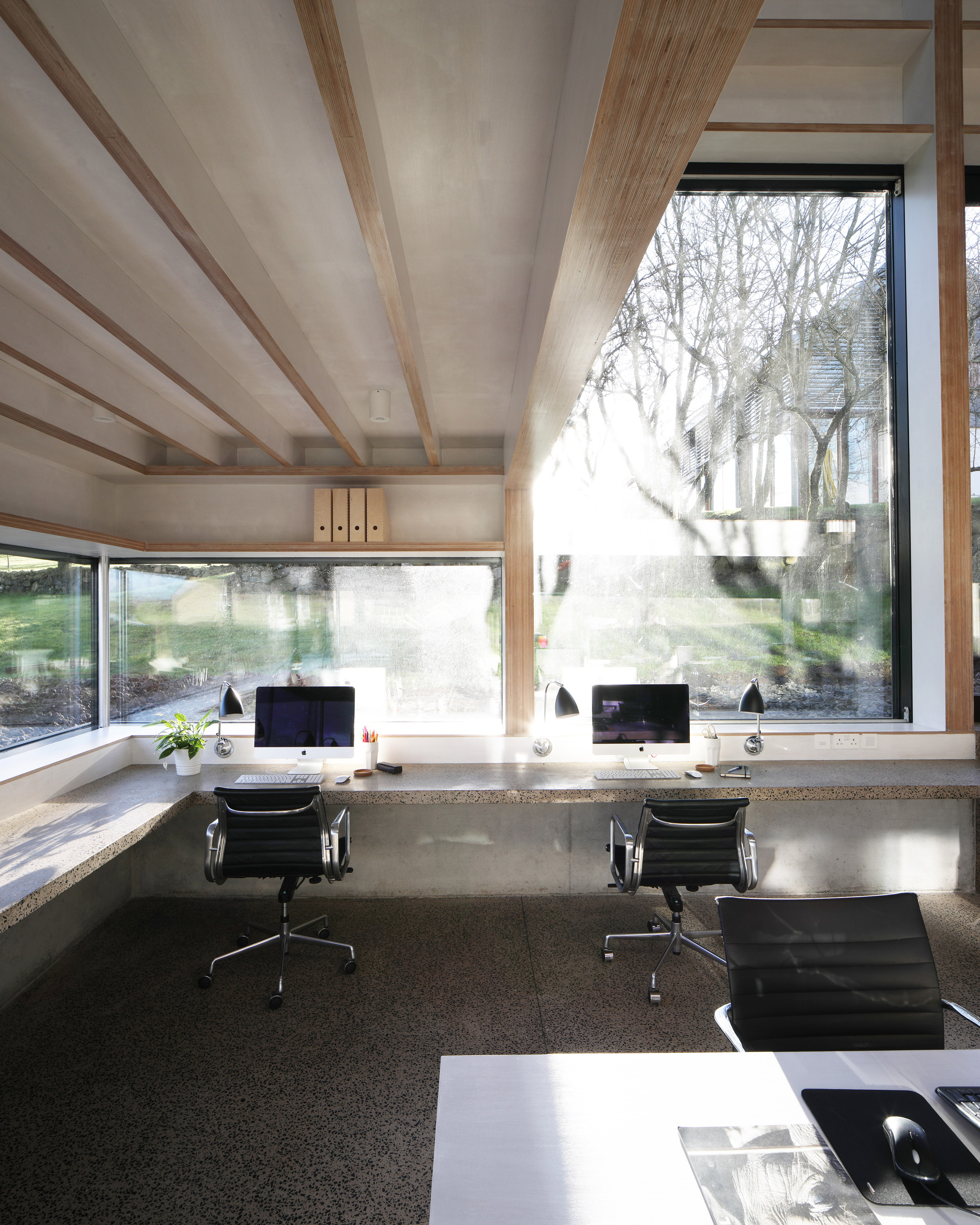 北爱尔兰嵌入式耐候钢工作室-23