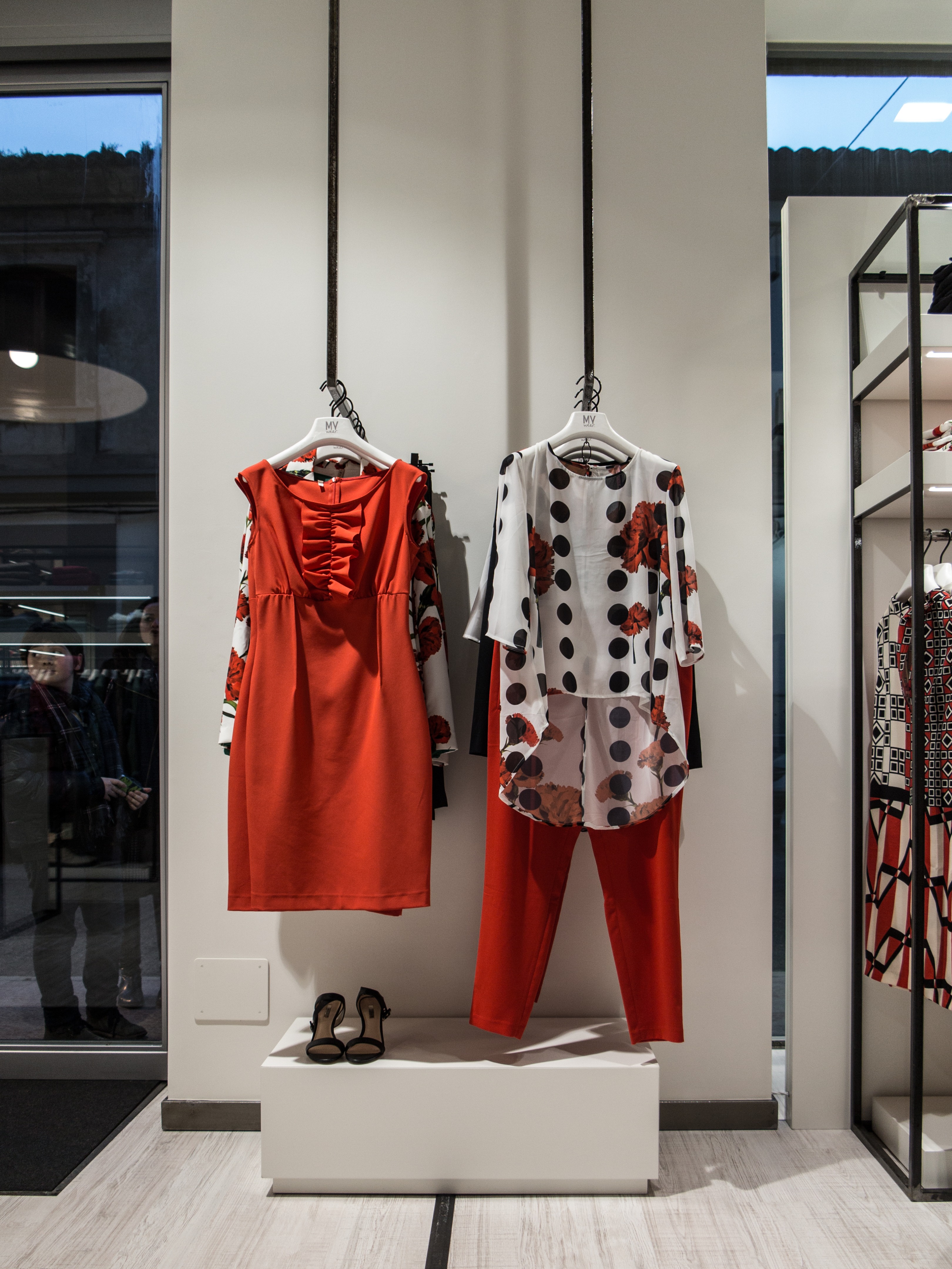 2015 年完成的“My Wear”木结构展示店-22