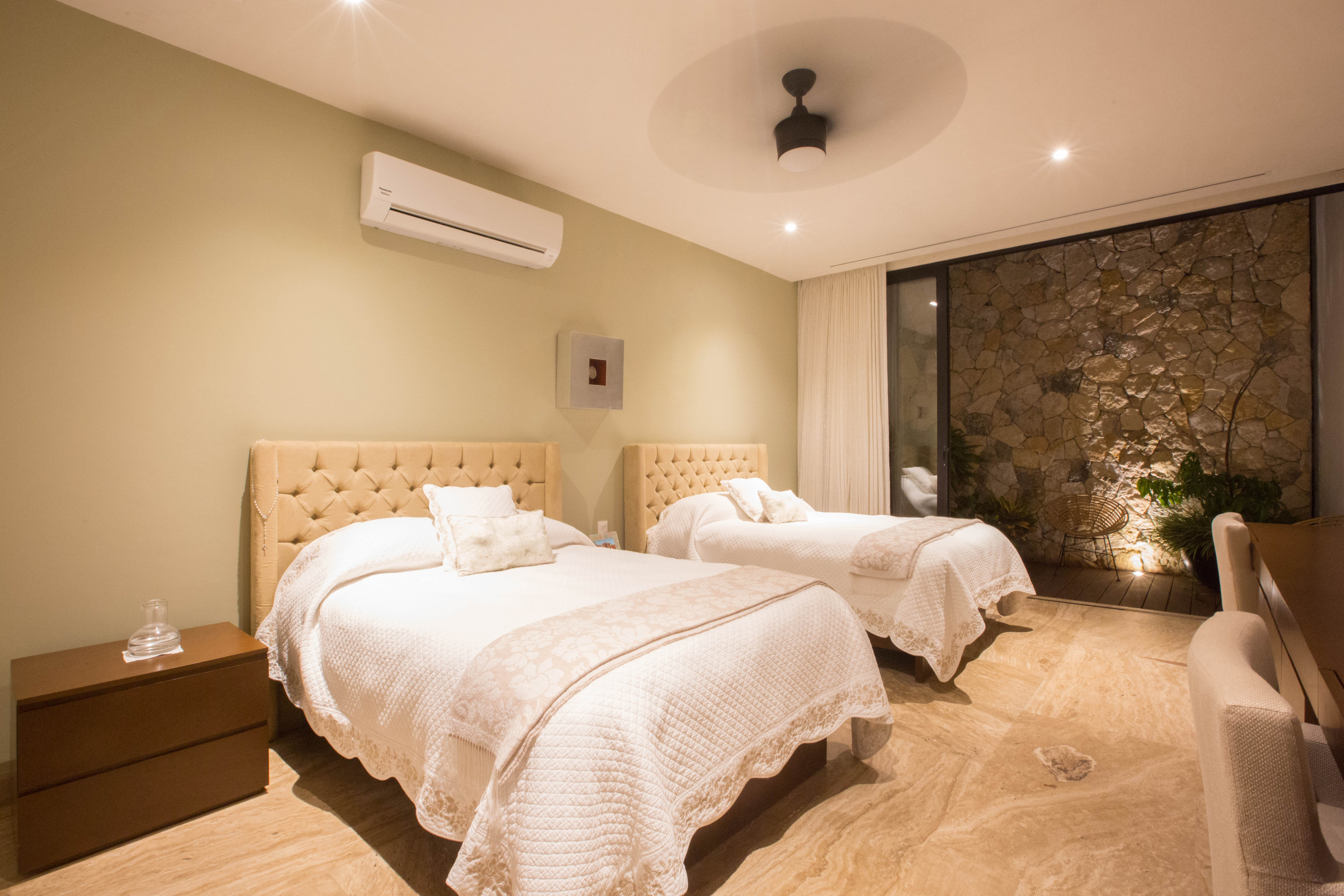 城市中的私密绿洲 · 角落之家设计-19