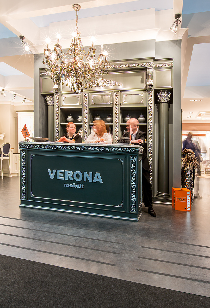 米兰国际家具展上的 VERONA MOBILI 展位设计-35