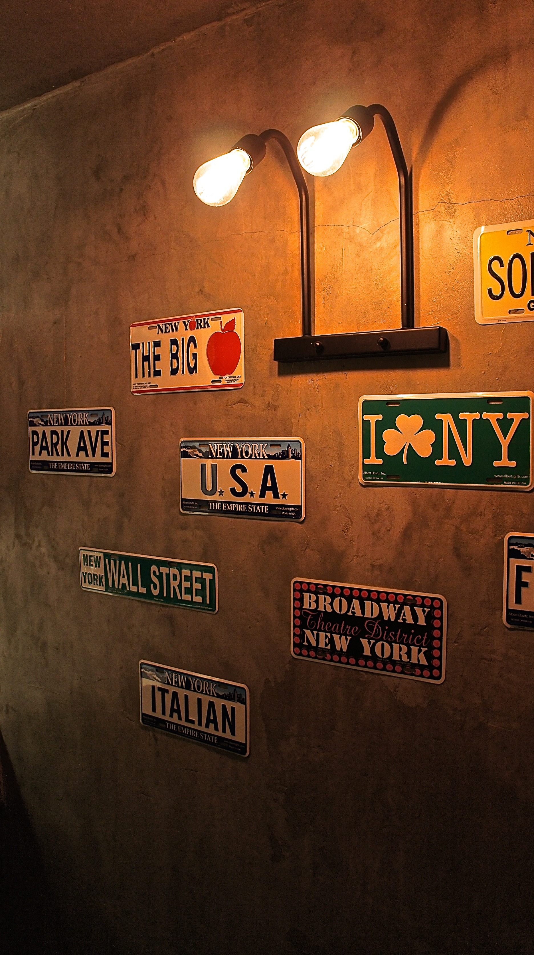 Es*co*bar 咖啡厅-5