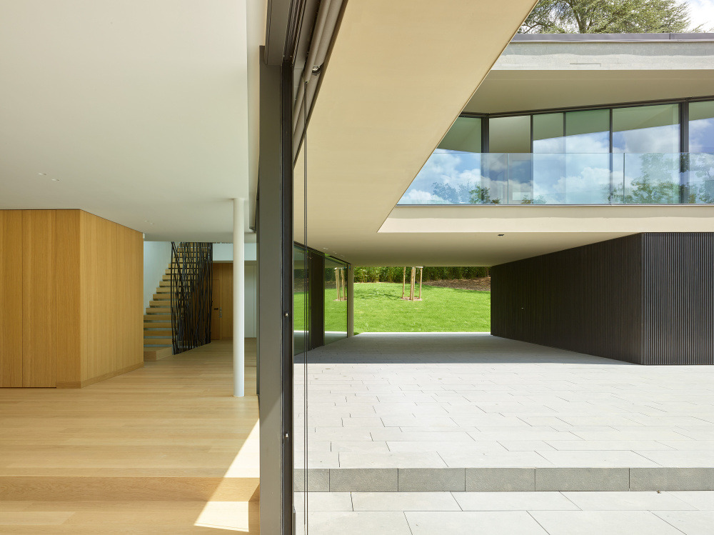 Villas Cousines | 2017 年完工的现代简约风格别墅设计-7