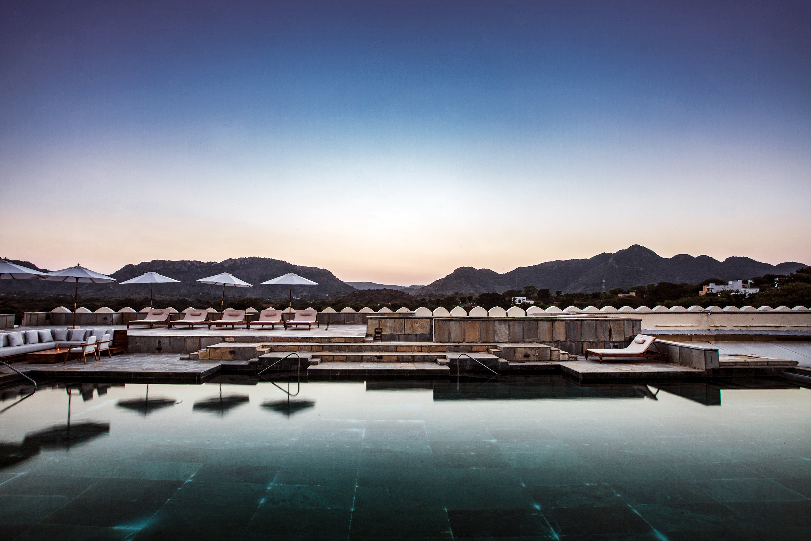 RAAS Devigarh 奢华酒店 | 私人泳池与美食盛宴-12