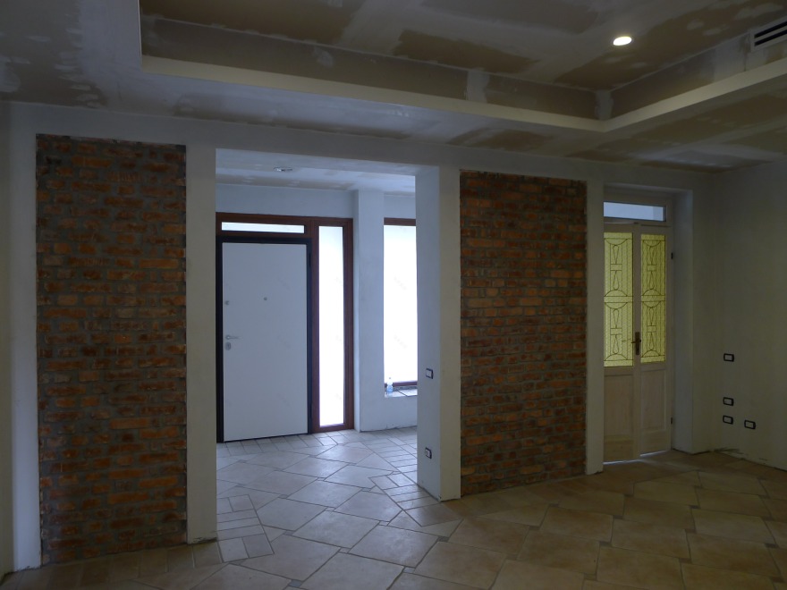 历史与现代交融的别墅双家庭住宅翻新设计-31