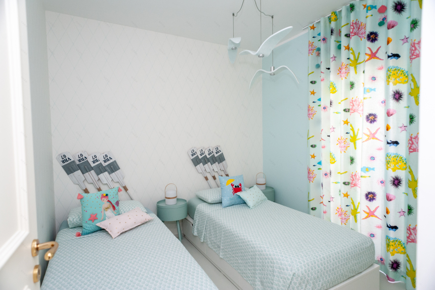 海洋主题的轻盈别墅设计-8