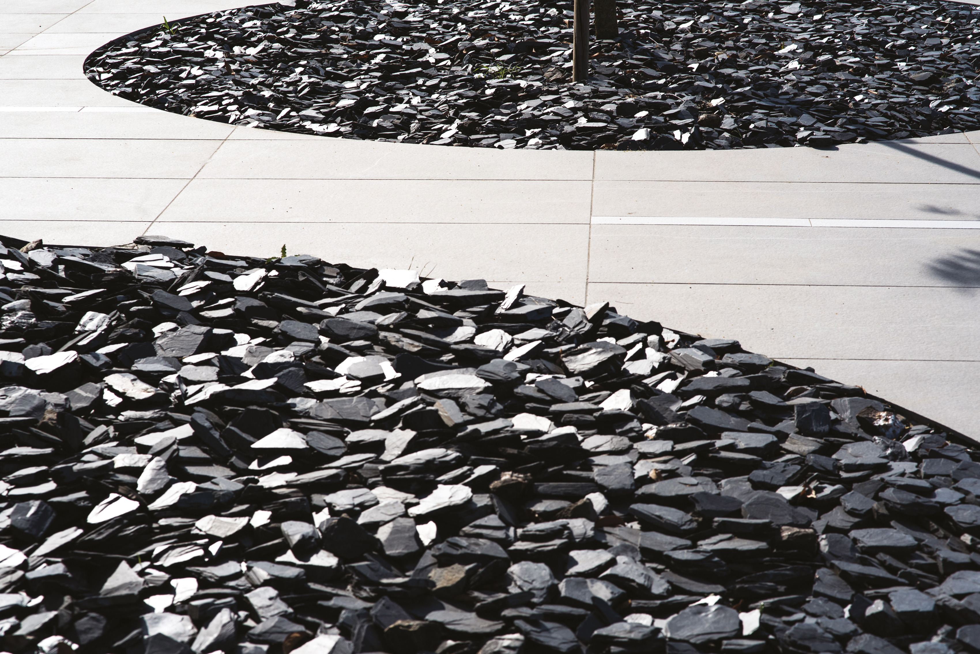 绿意盎然,灵活创新的 Atrium Center 办公空间-4